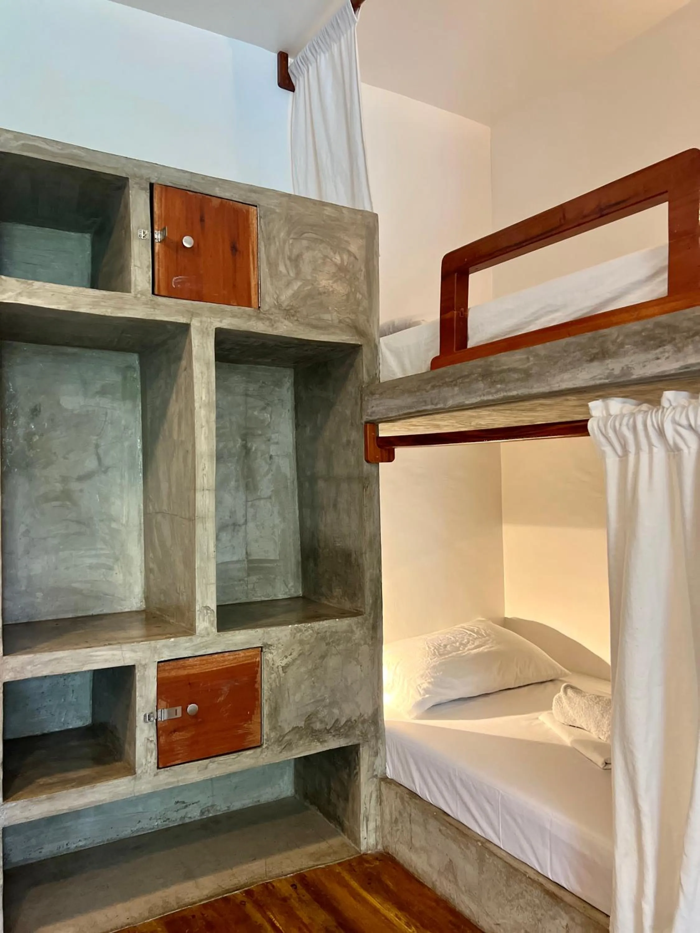 Bed in Chief Mau Moalboal Cebu