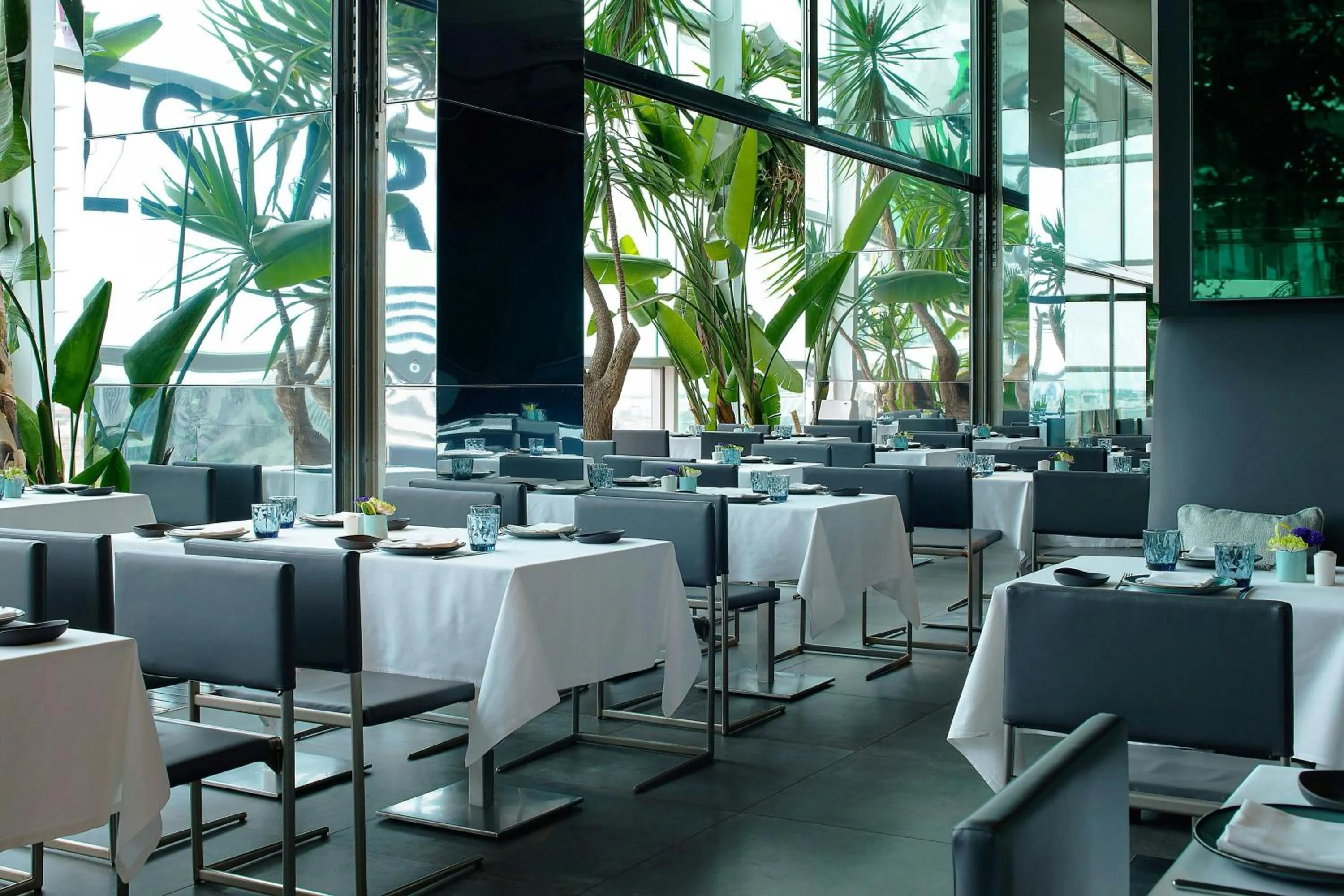Restaurant/places to eat in Renaissance Barcelona Fira Hotel