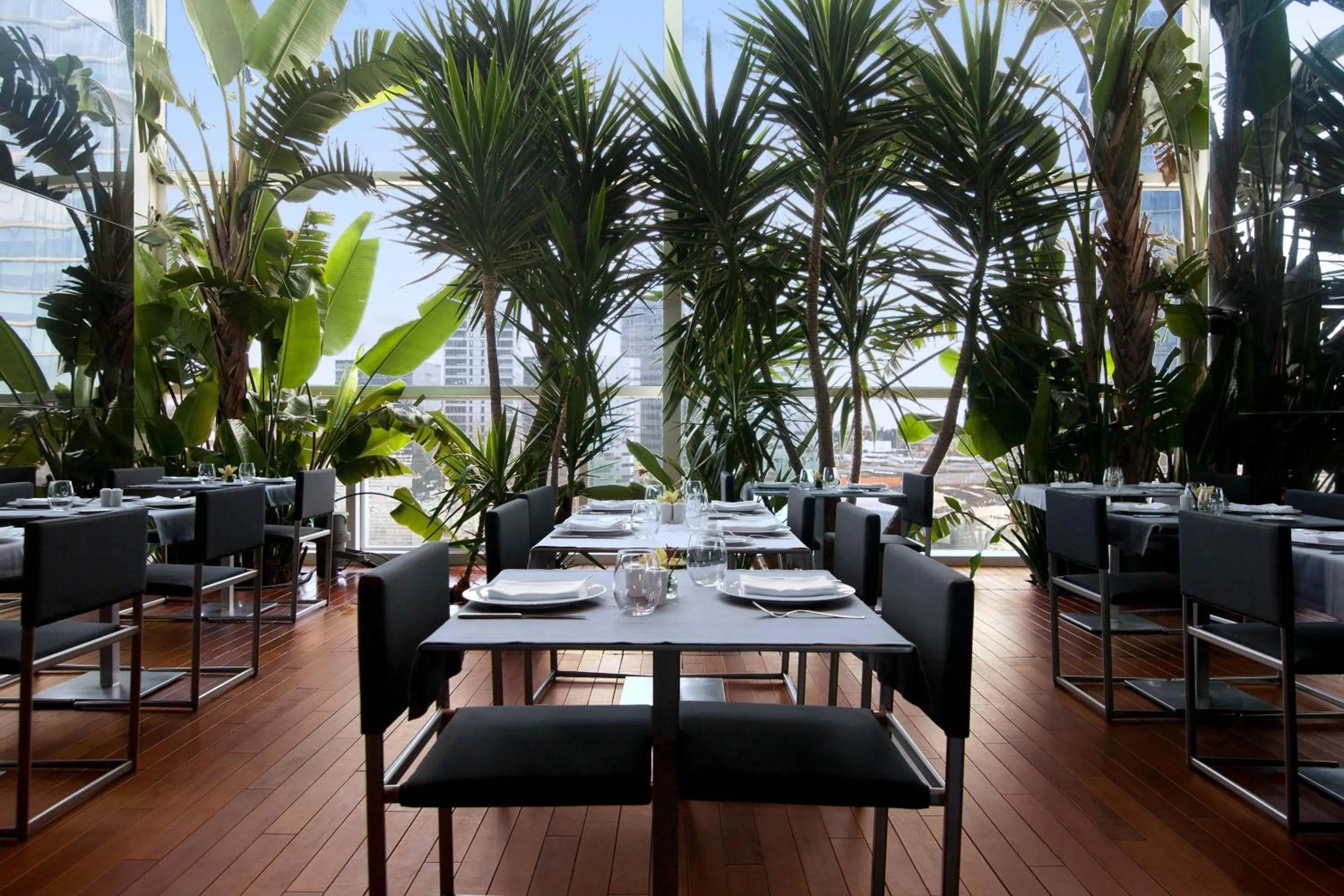 Restaurant/places to eat in Renaissance Barcelona Fira Hotel