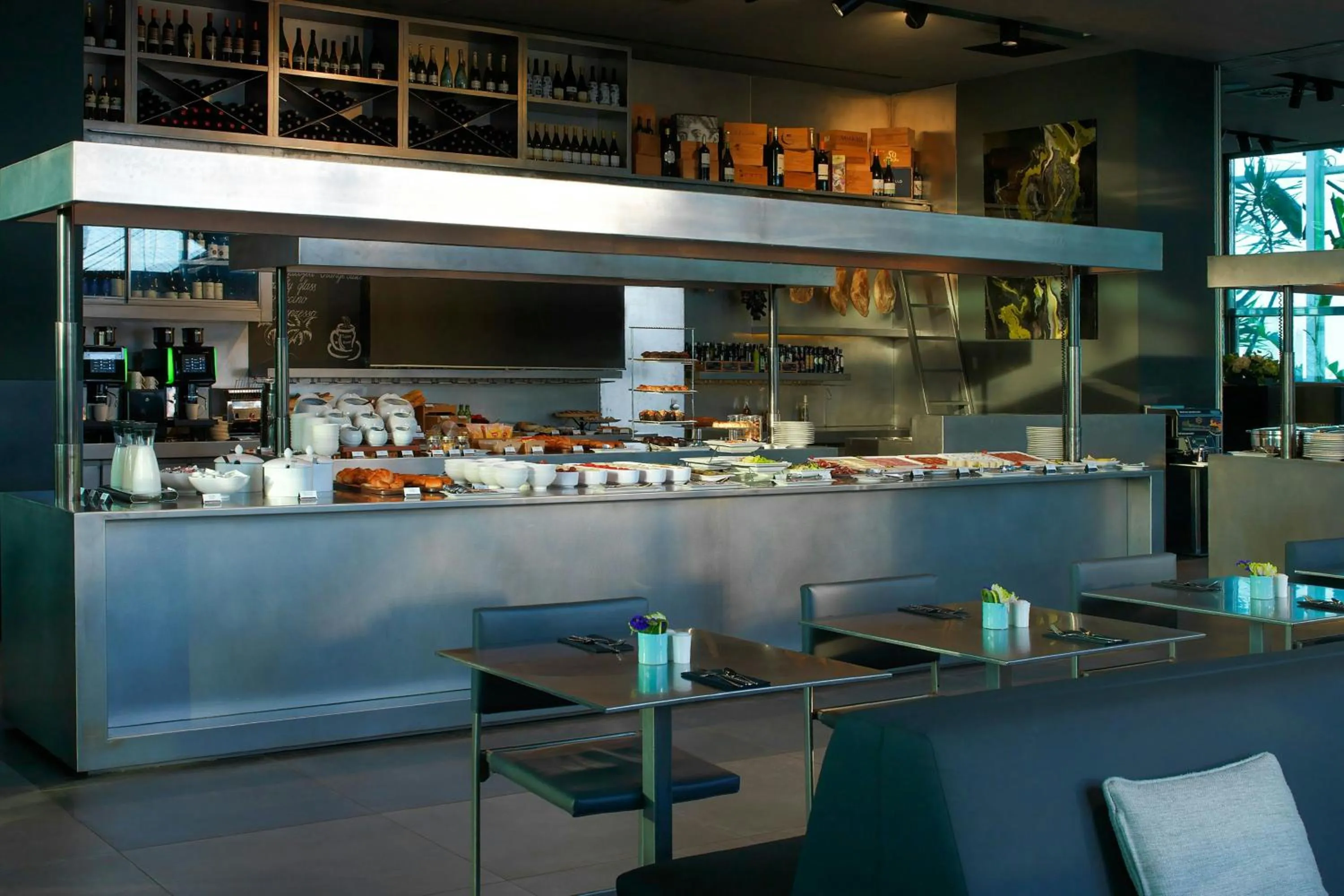 Breakfast in Renaissance Barcelona Fira Hotel