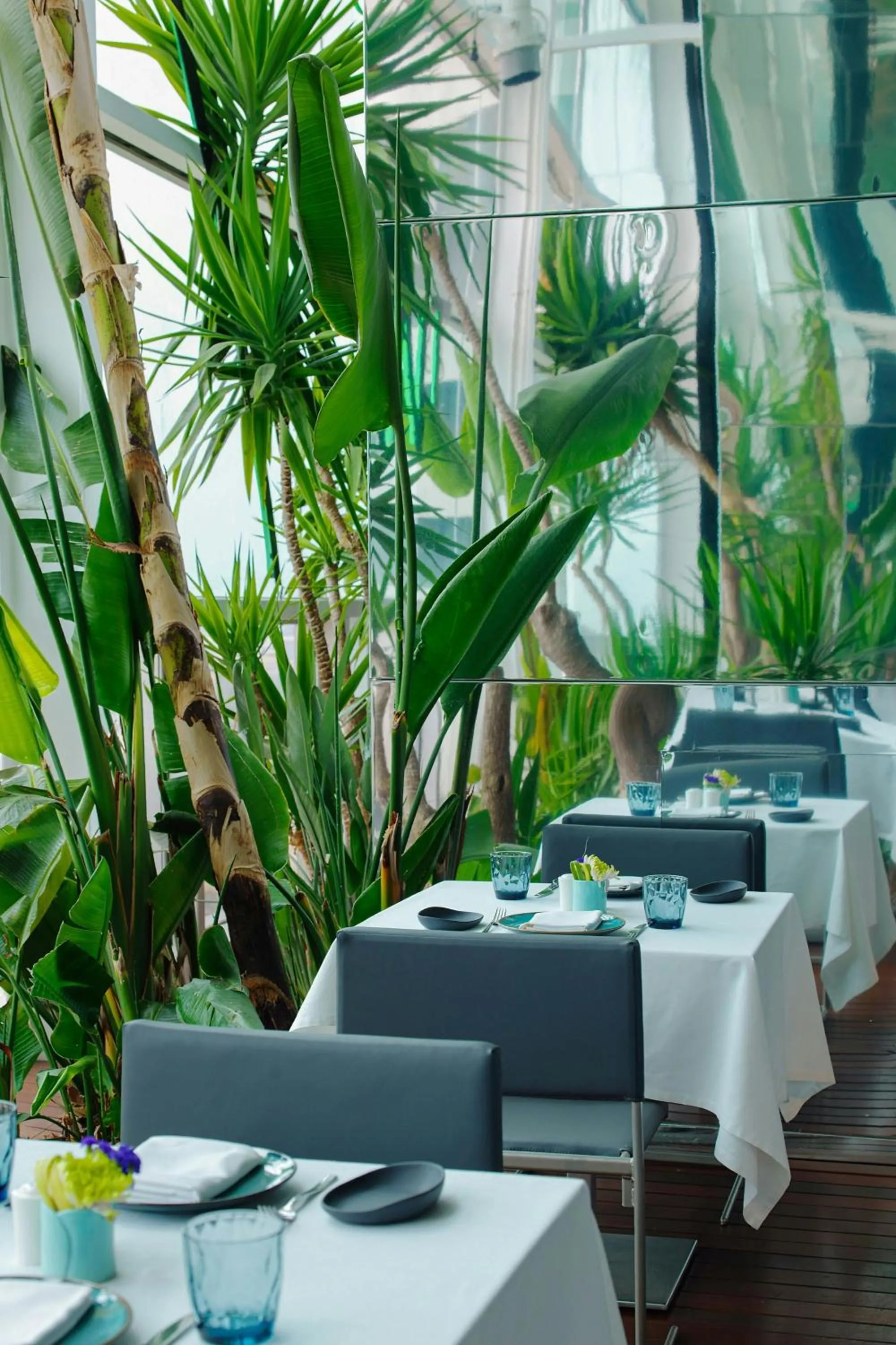 Restaurant/places to eat in Renaissance Barcelona Fira Hotel
