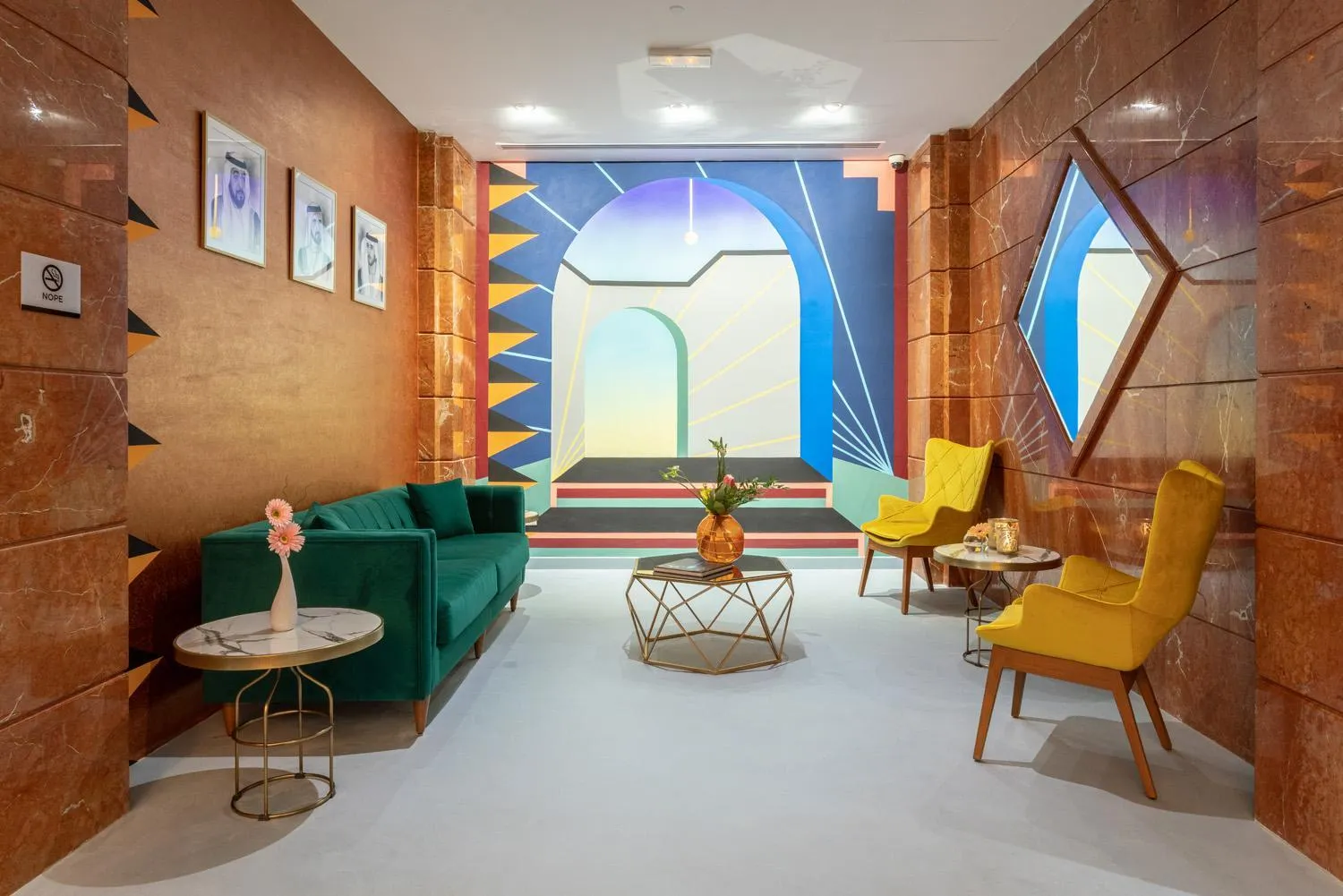 Lobby or reception in Leva Hotel and Suites, Opposite Downtown