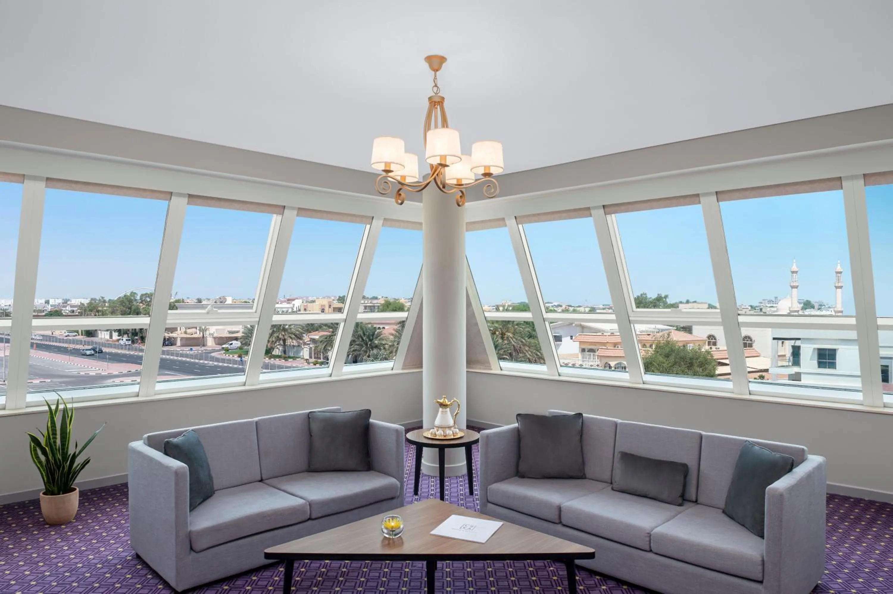 Living room in Leva Hotel and Suites, Opposite Downtown