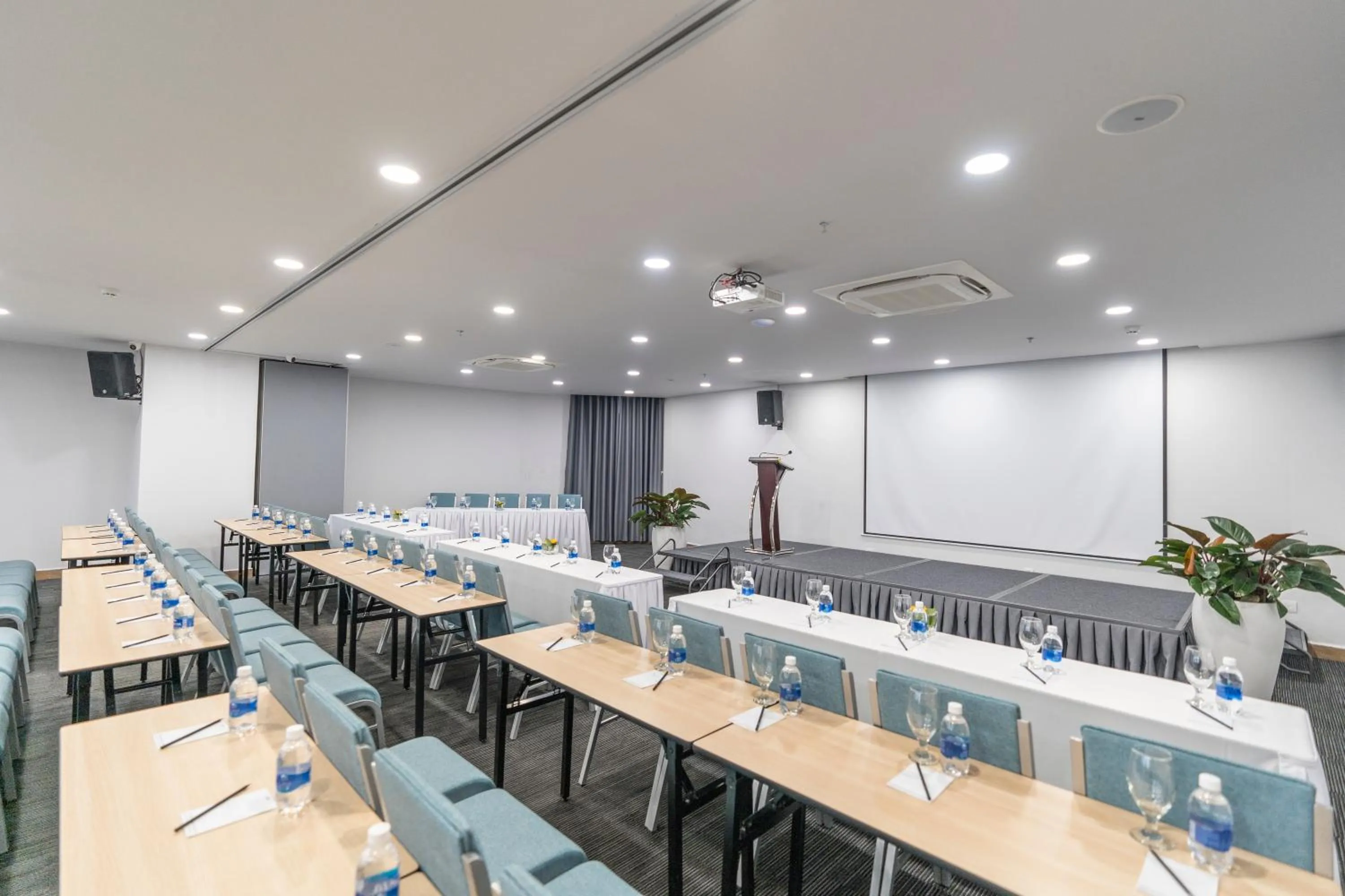Meeting/conference room in Grand Citiview Da Nang Hotel