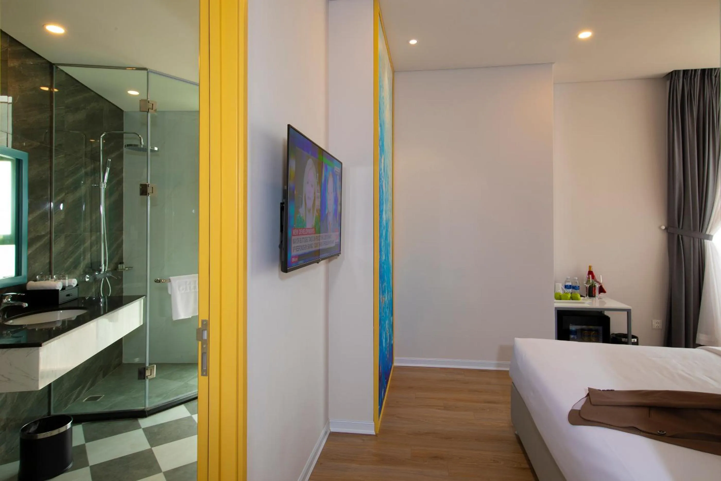 Shower, Bed in Grand Citiview Da Nang Hotel