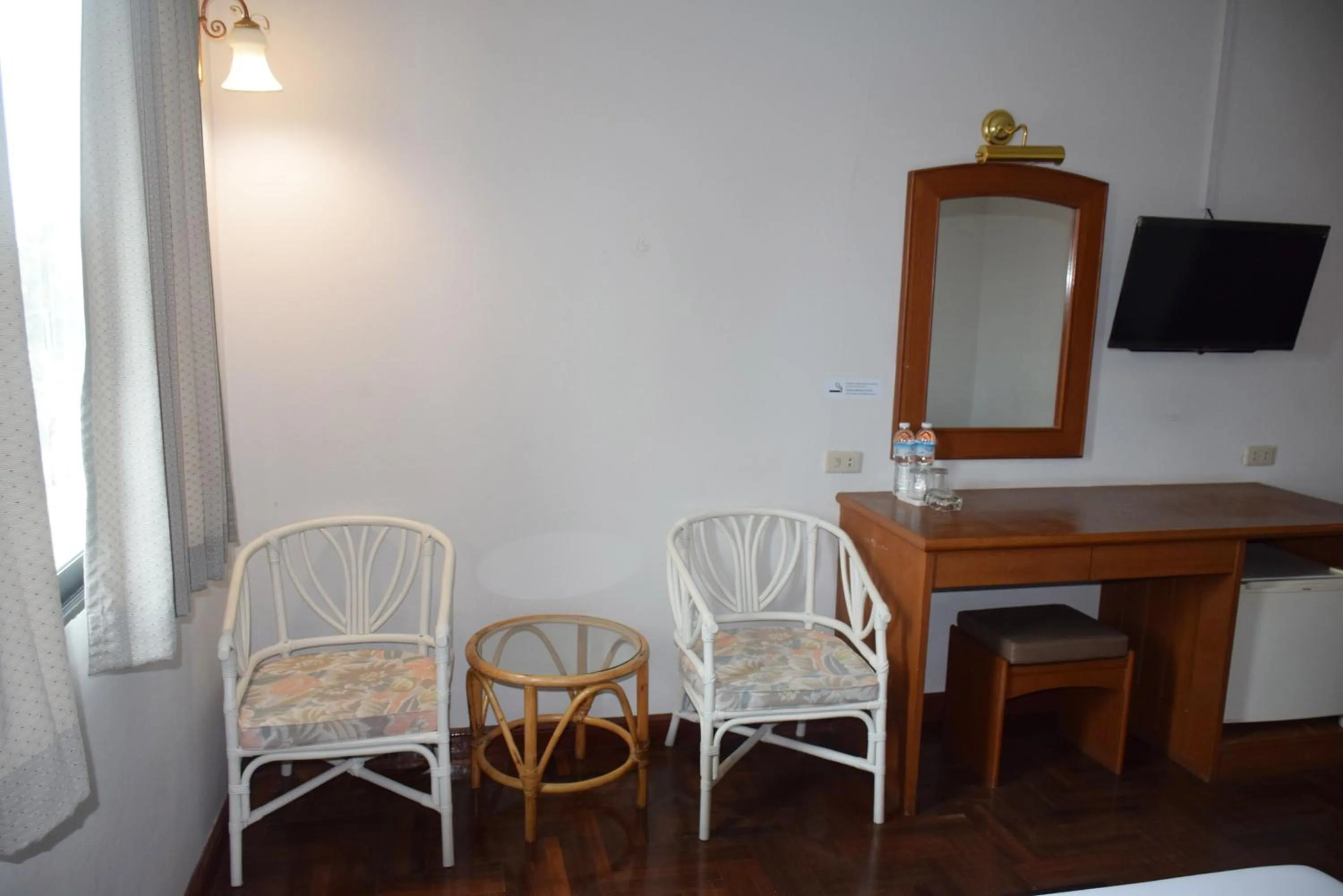 Puangpen Villa Hotel