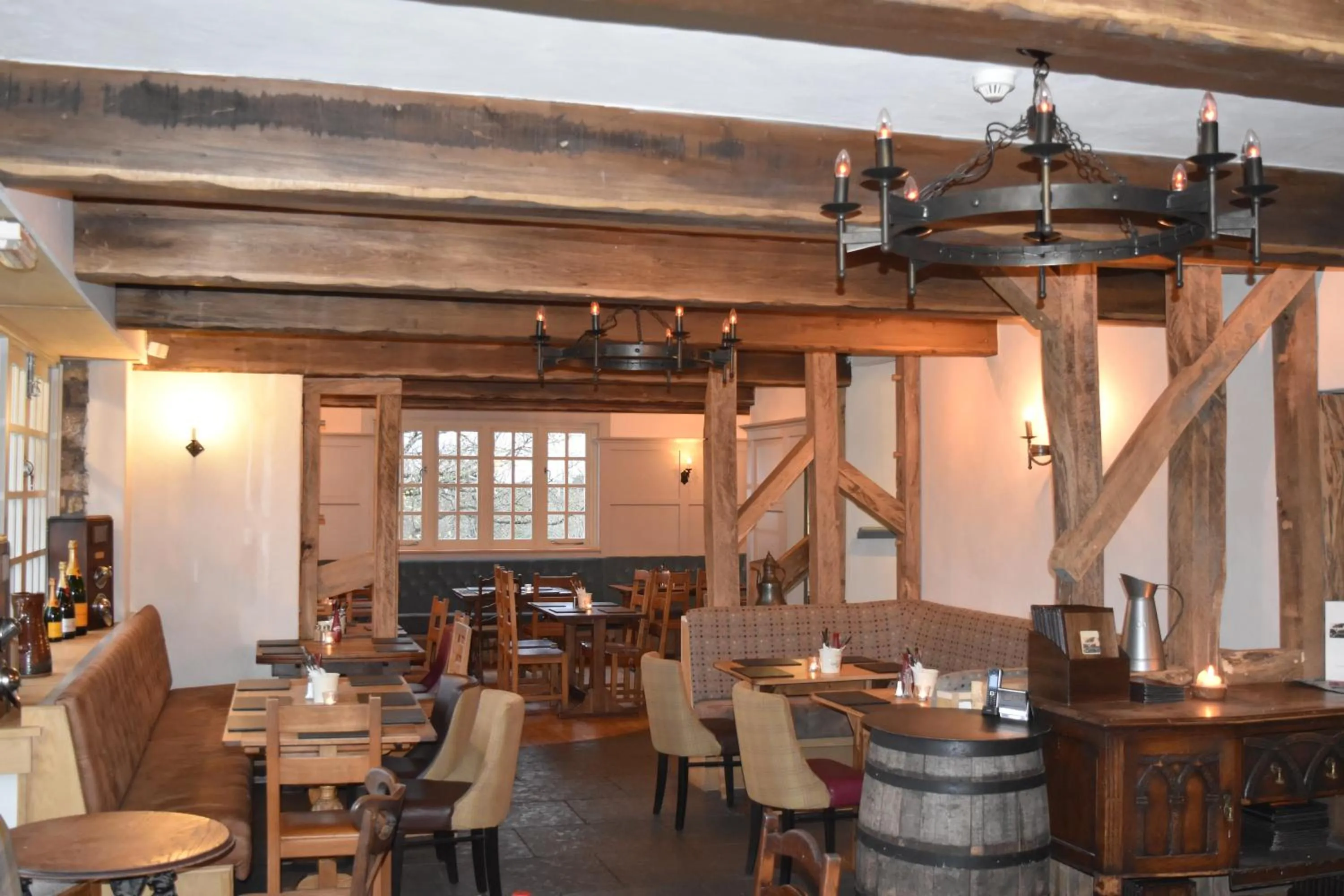 Restaurant/places to eat in Three Horseshoes Country Inn