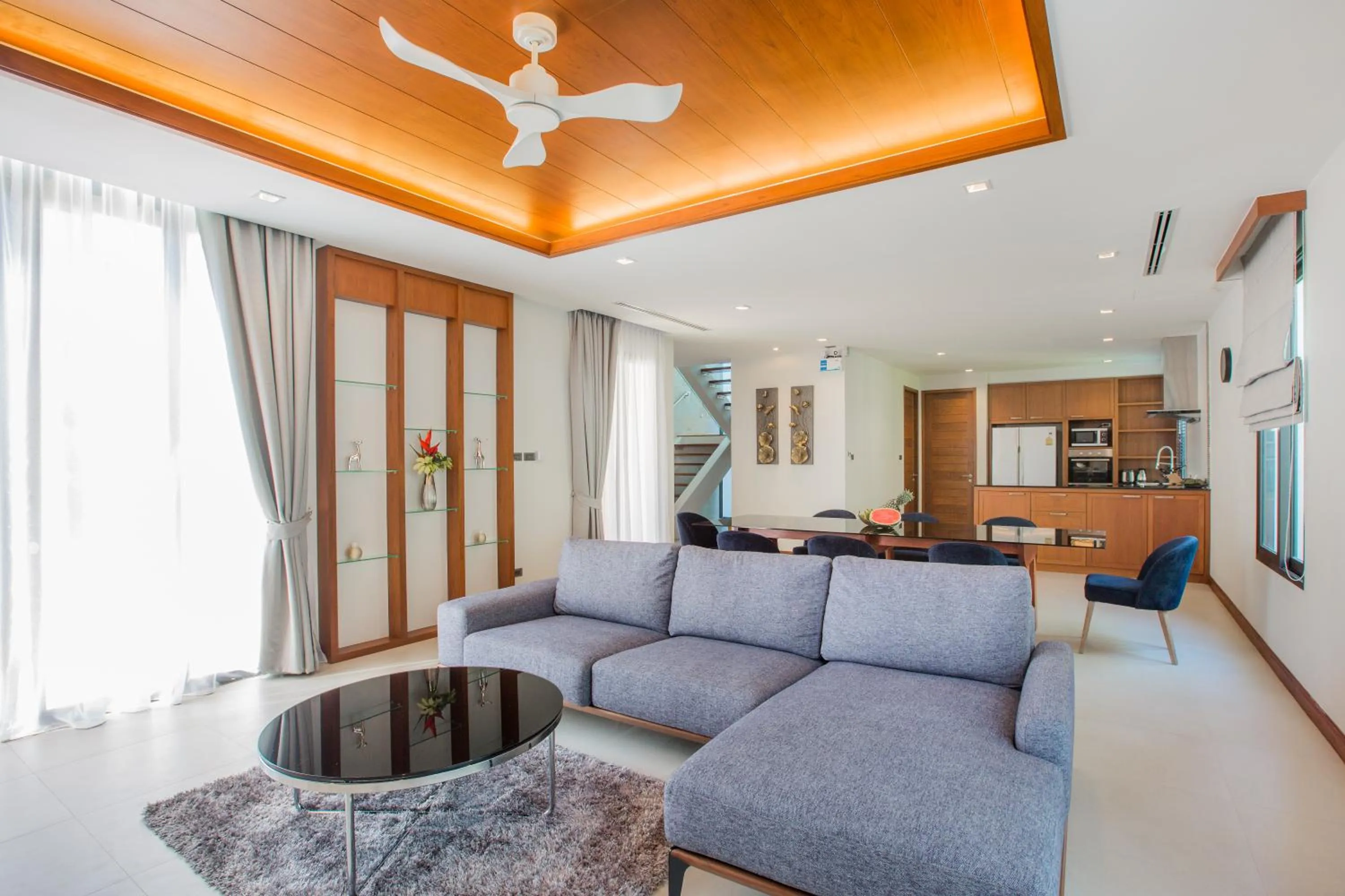 Kitchen or kitchenette in Villa Palavee (B2)