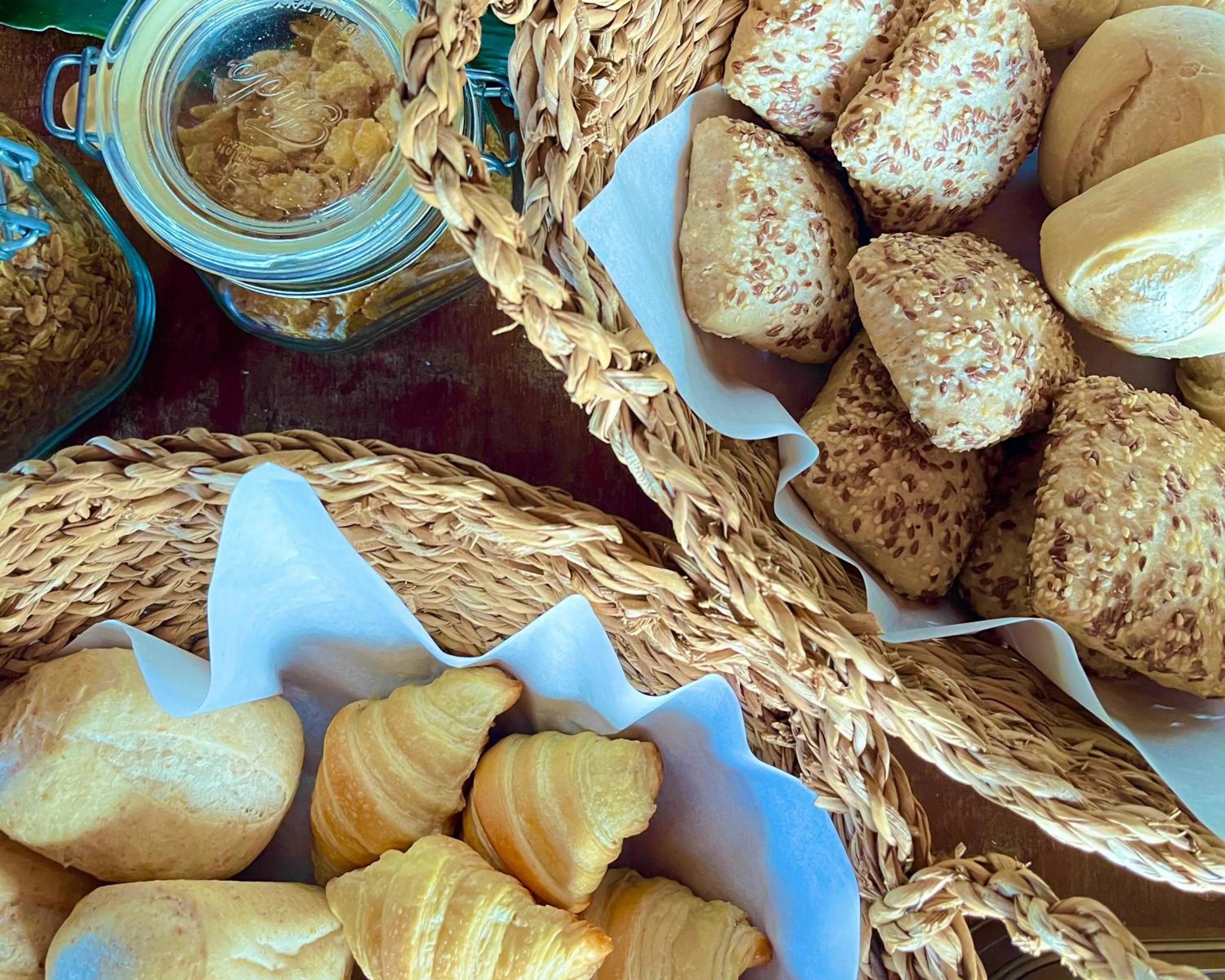 Breakfast in Alma Hotel