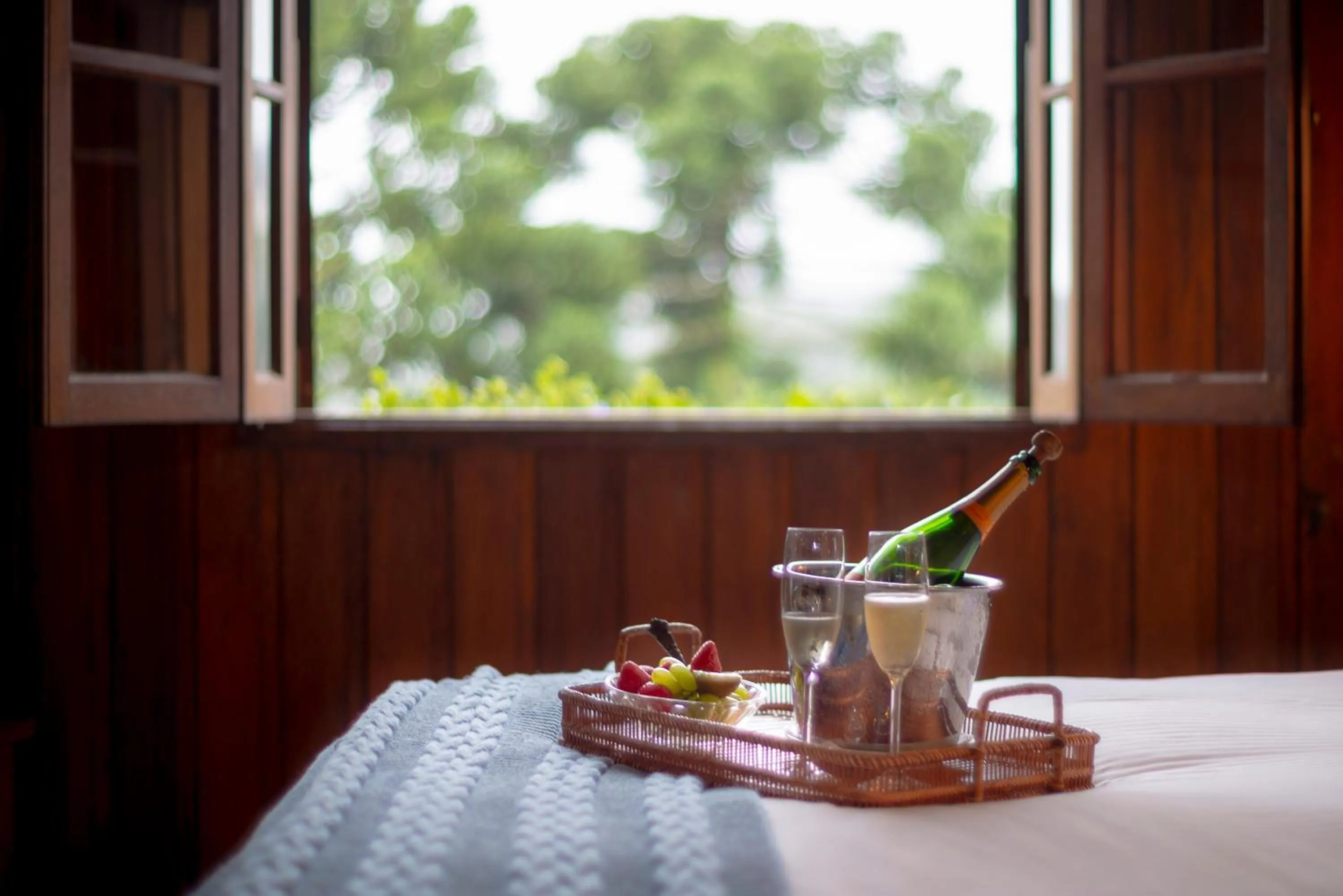 Bedroom in Alma Hotel