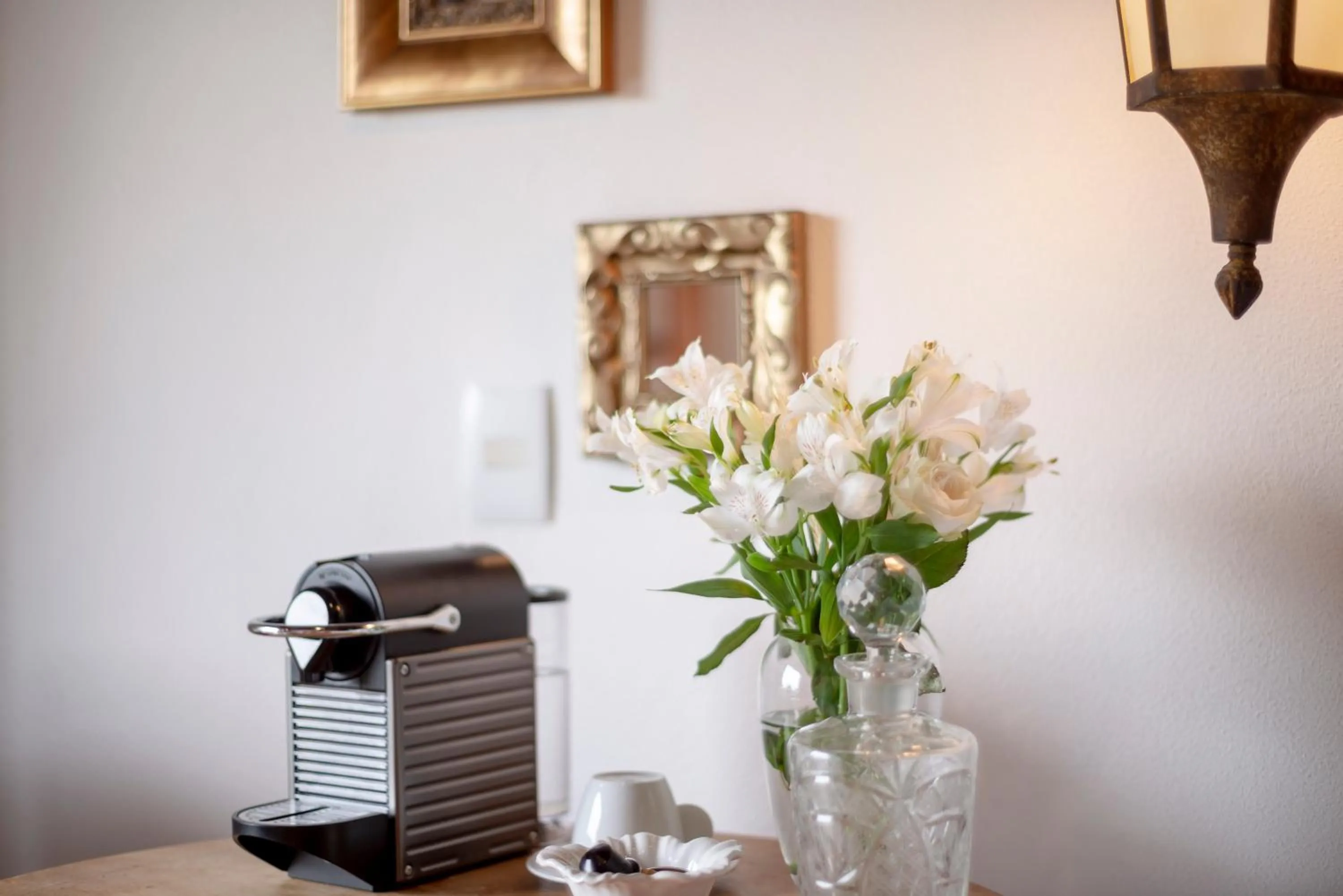 Decorative detail in Alma Hotel