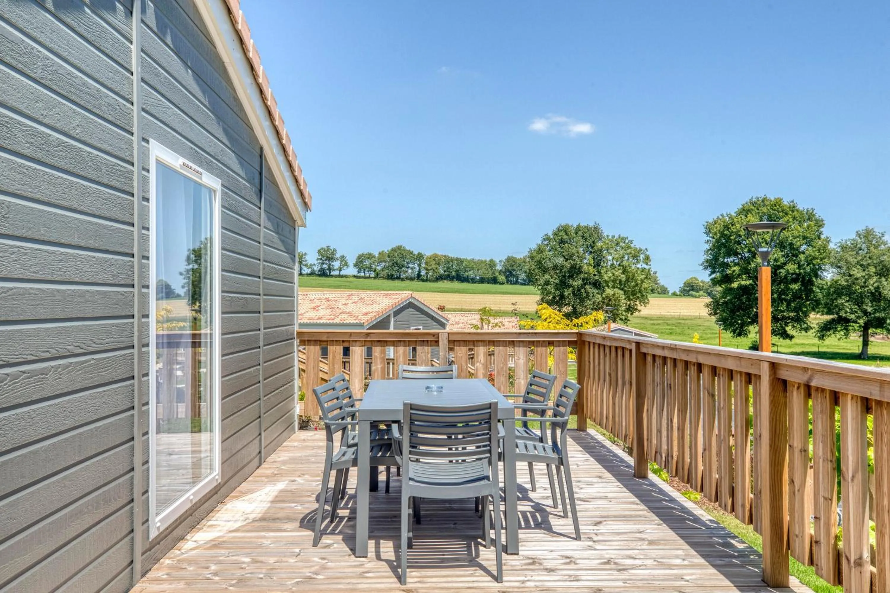 Patio in Domaine Mélusine - à 2km du Puy duFou France !