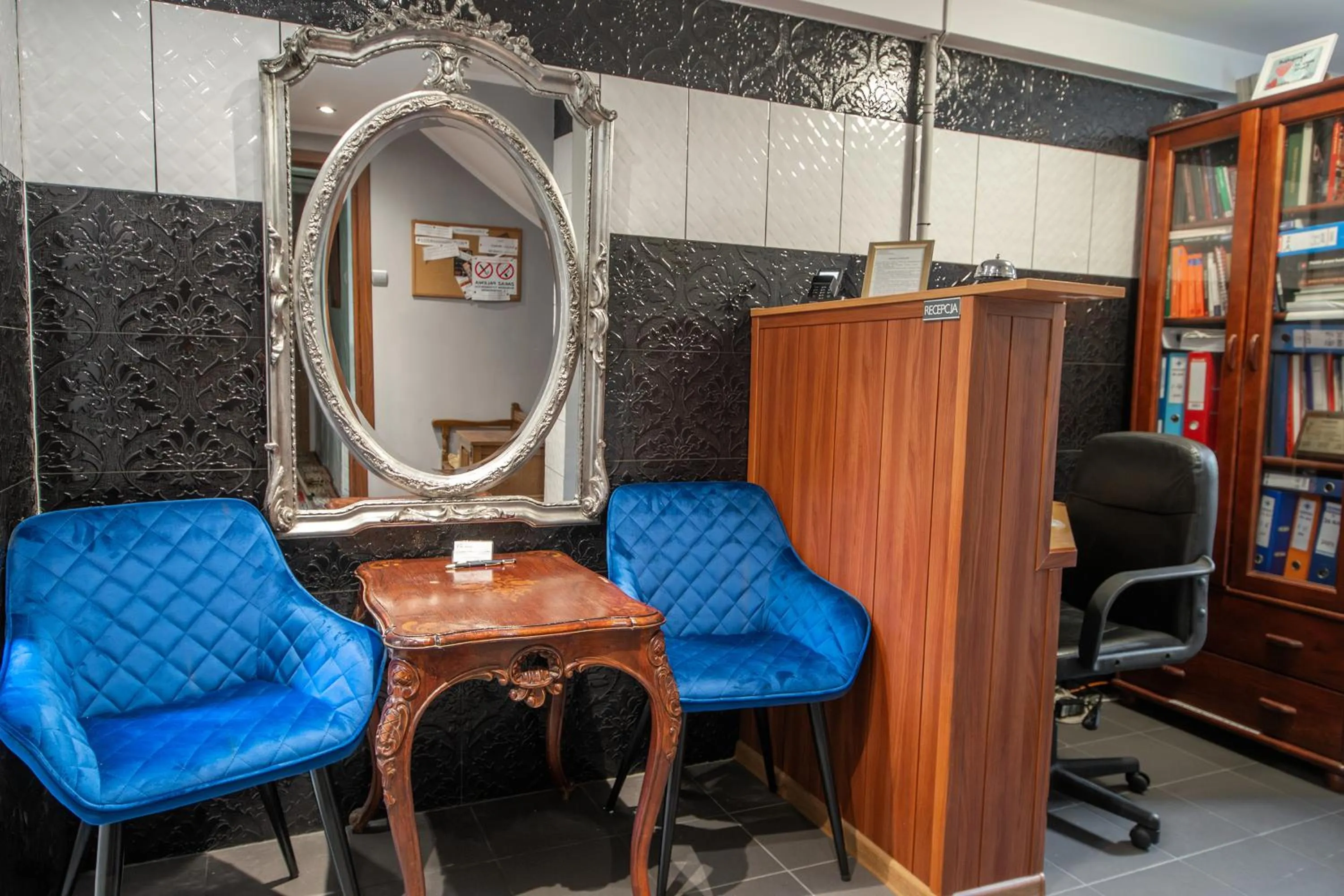 Property building in Villa Asesor