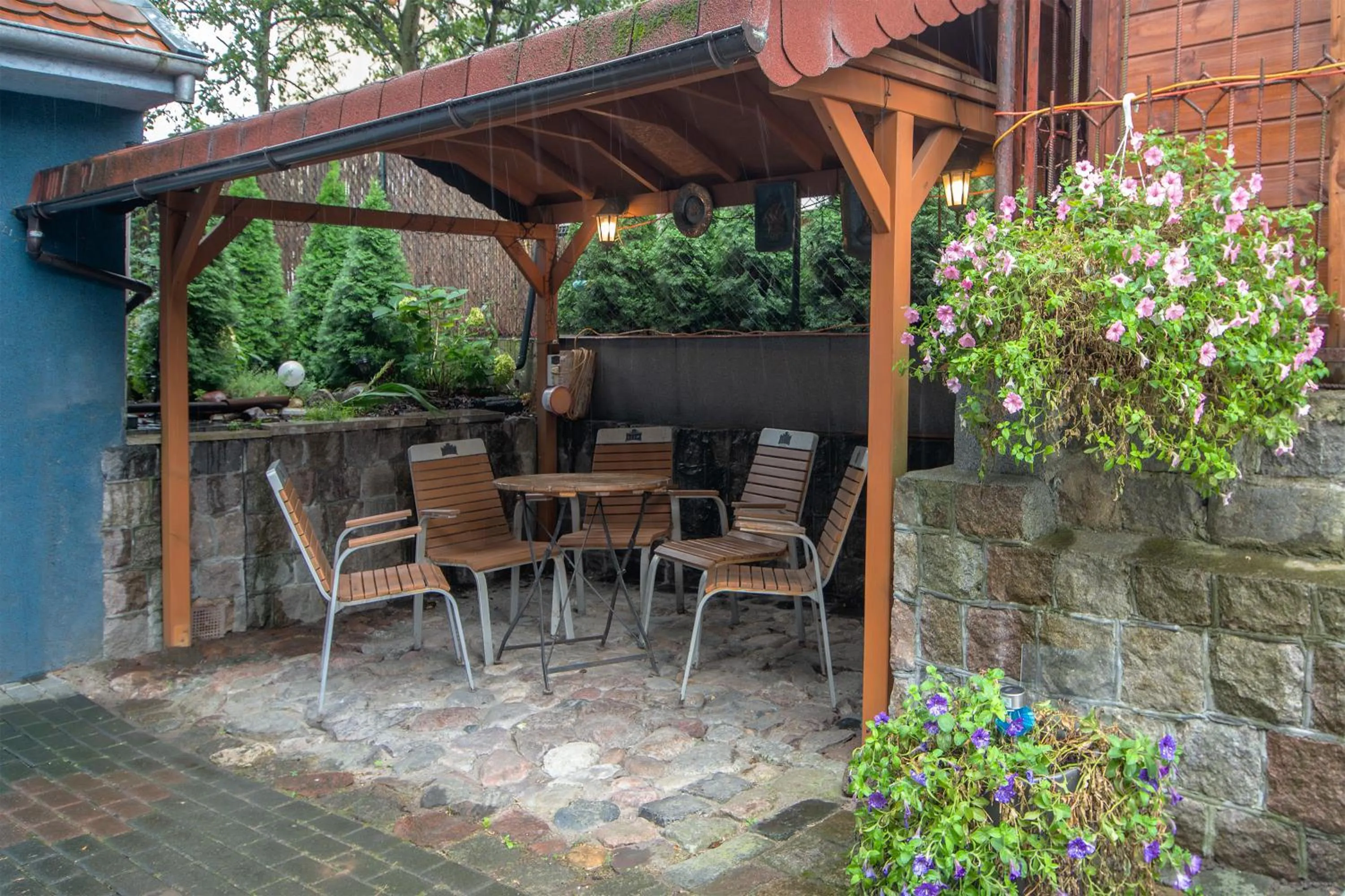 Property building in Villa Asesor