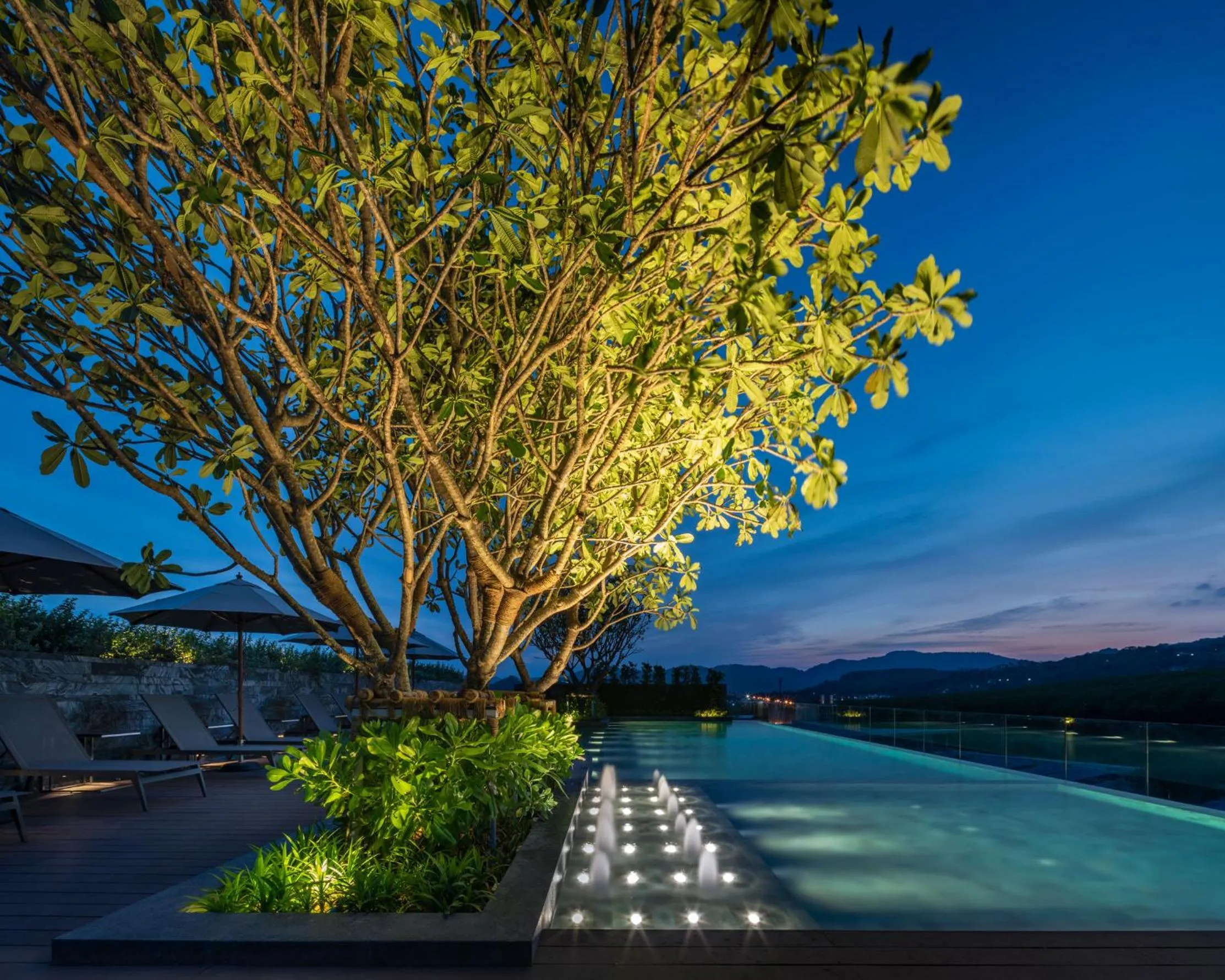 Swimming pool in Ramada Plaza by Wyndham Chao Fah Phuket