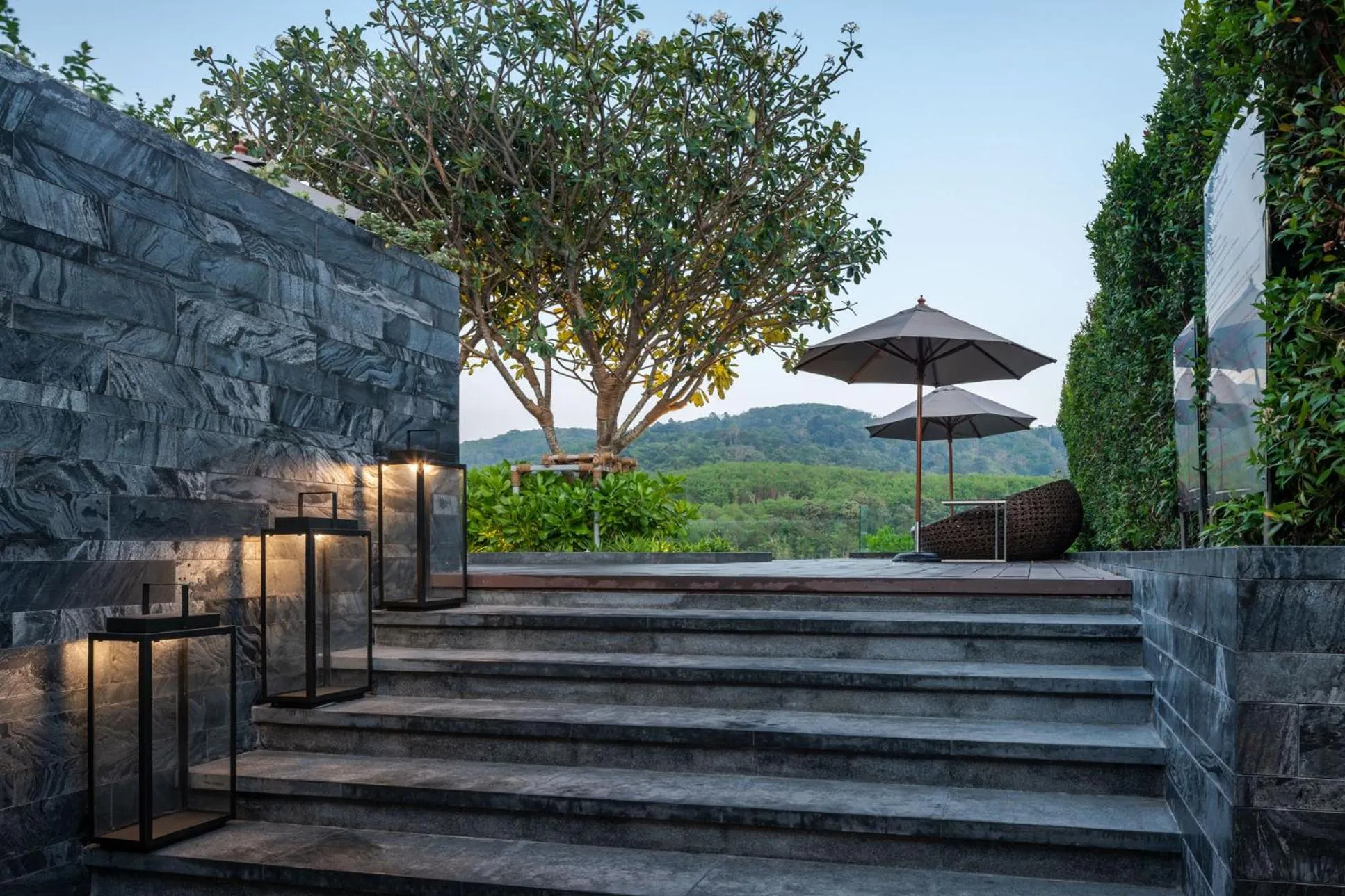 Facade/entrance in Ramada Plaza by Wyndham Chao Fah Phuket