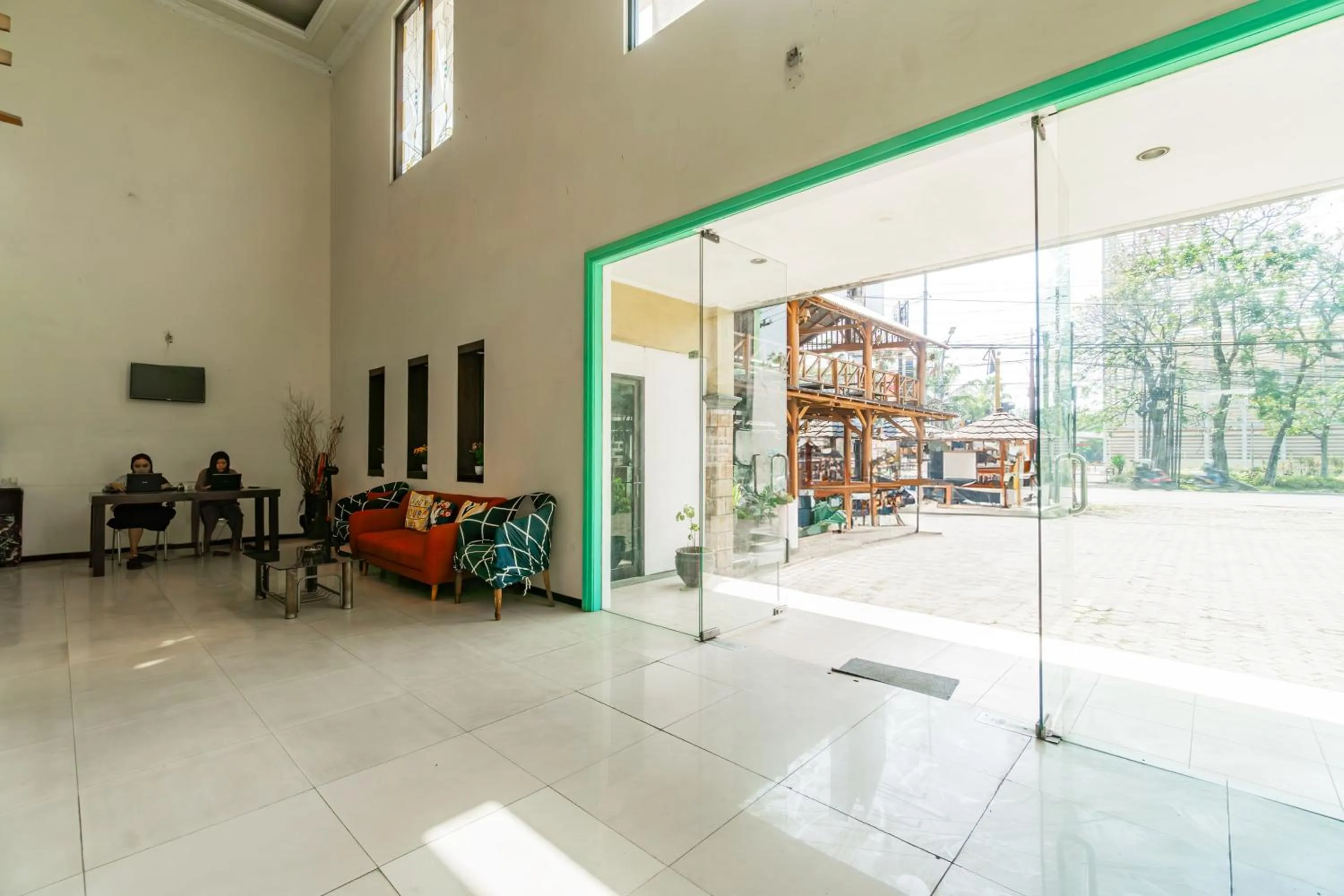 Lobby or reception in Hotel O Arjosari Near Plaza Araya Formerly Hotel Nugraha