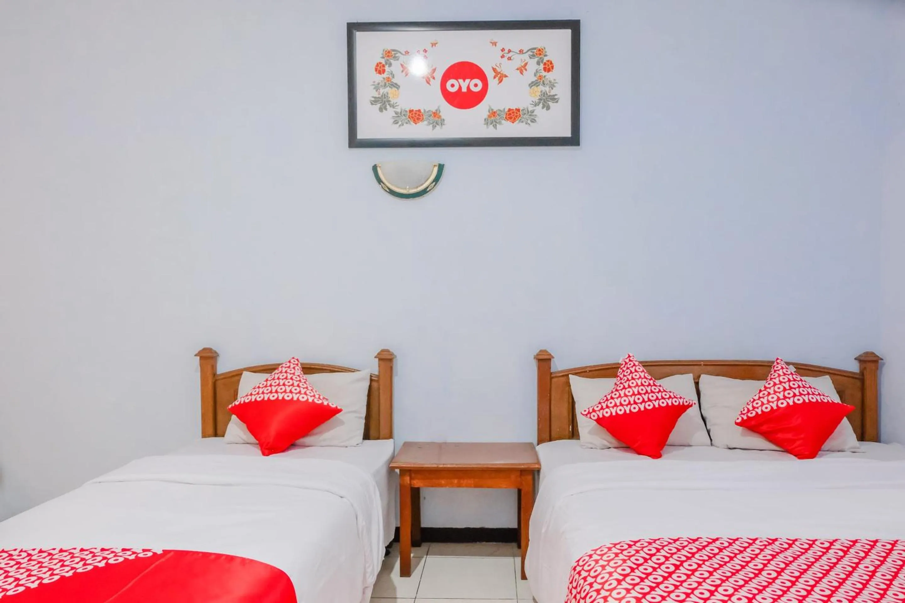 Bedroom, Bed in Hotel O Arjosari Near Plaza Araya Formerly Hotel Nugraha