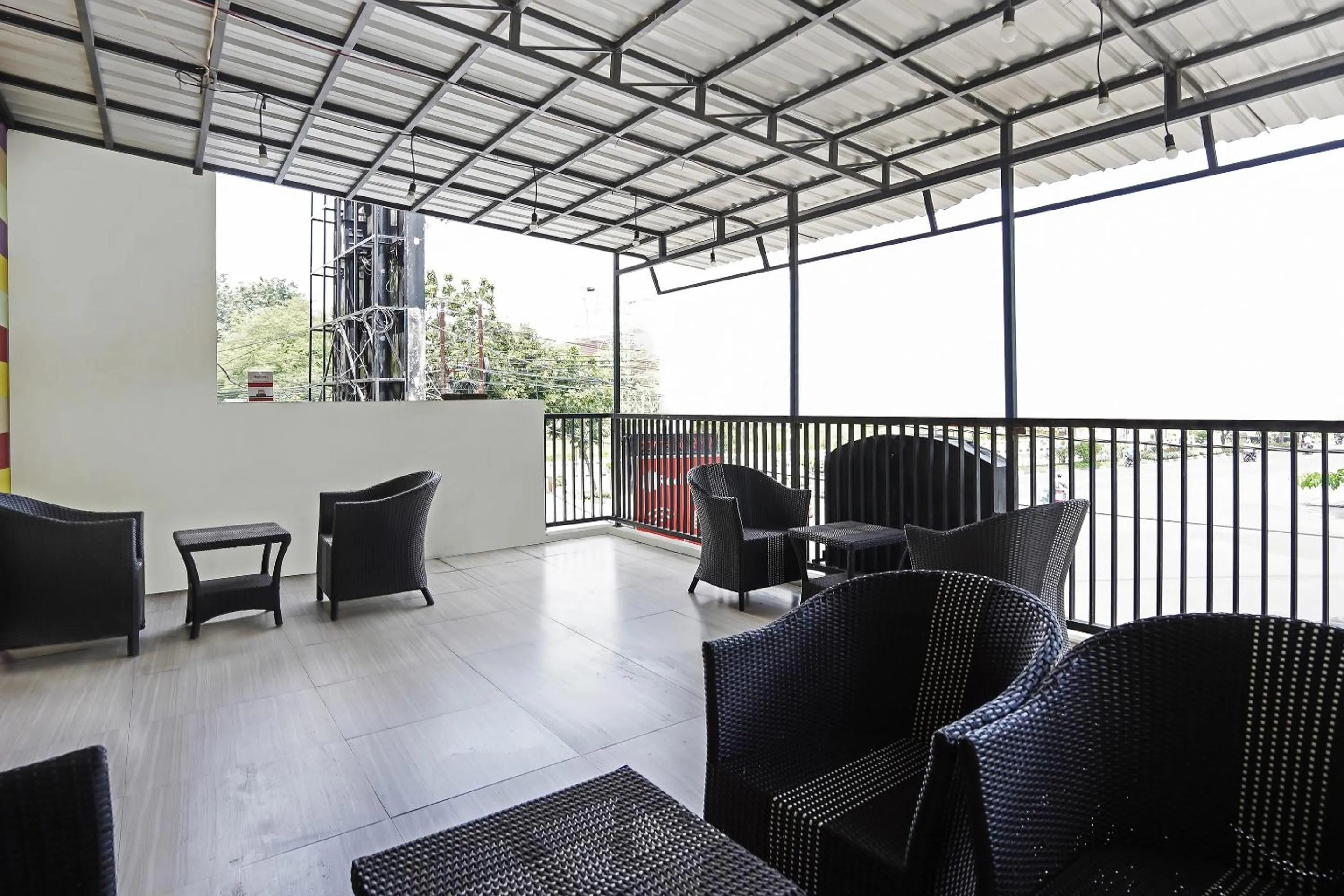 Seating area in Hotel O D'lima Guest House Sub