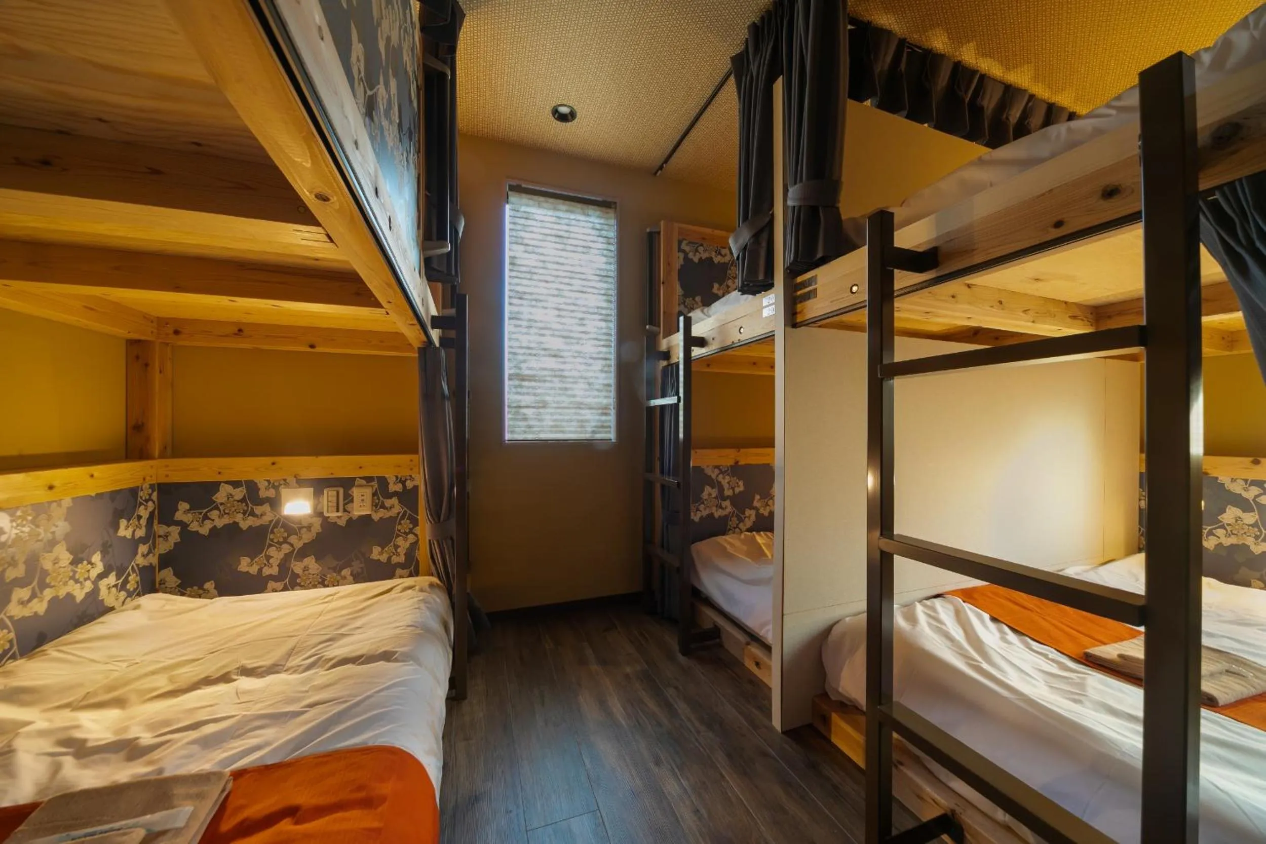 Photo of the whole room, Bed in IKIDANE Cozy Hotel Haneda Airport