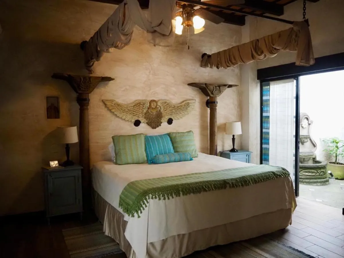 Bed in Hotel Casa Madeleine B&B & Spa