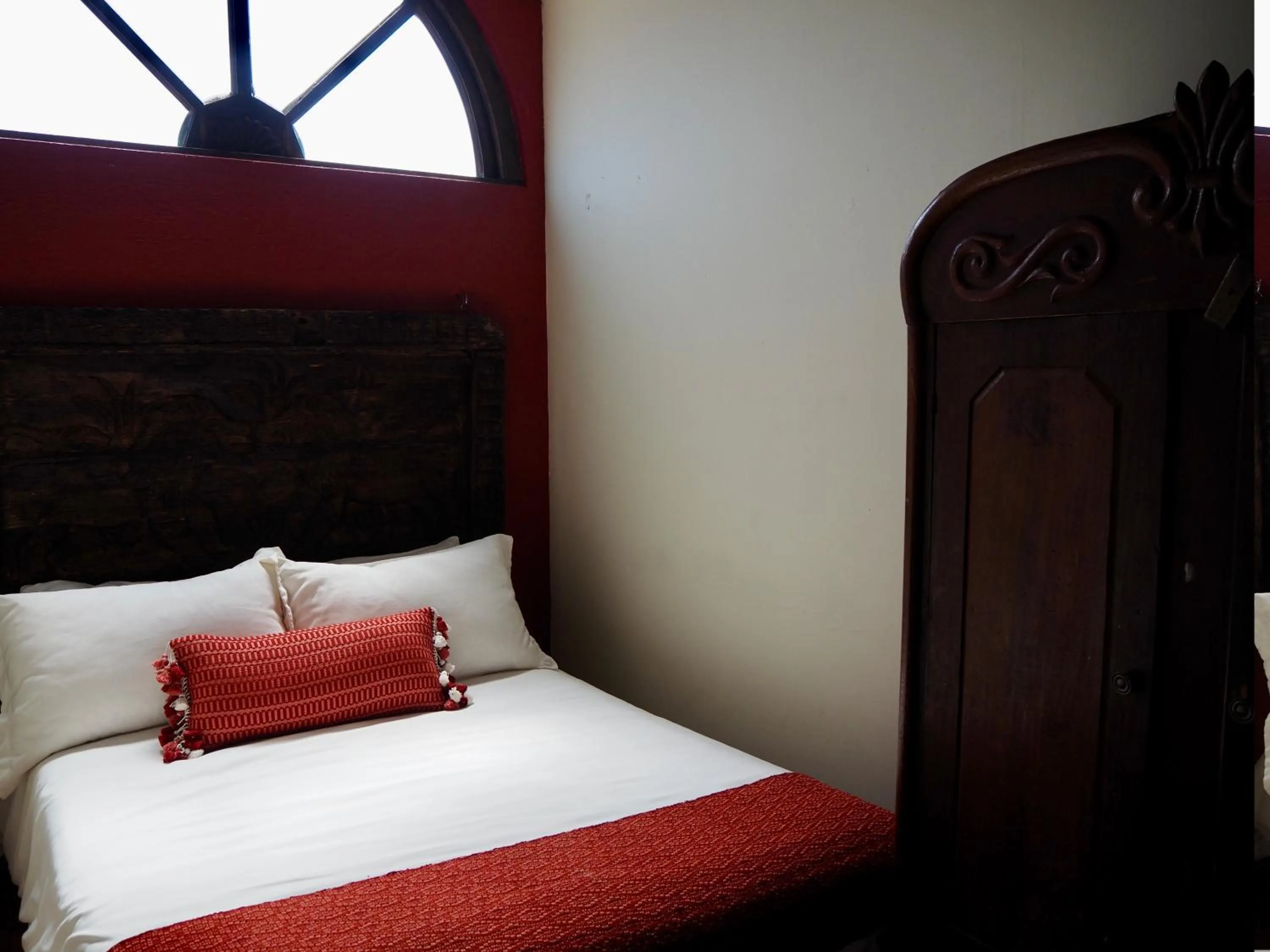 Bed in Hotel Casa Madeleine B&B & Spa