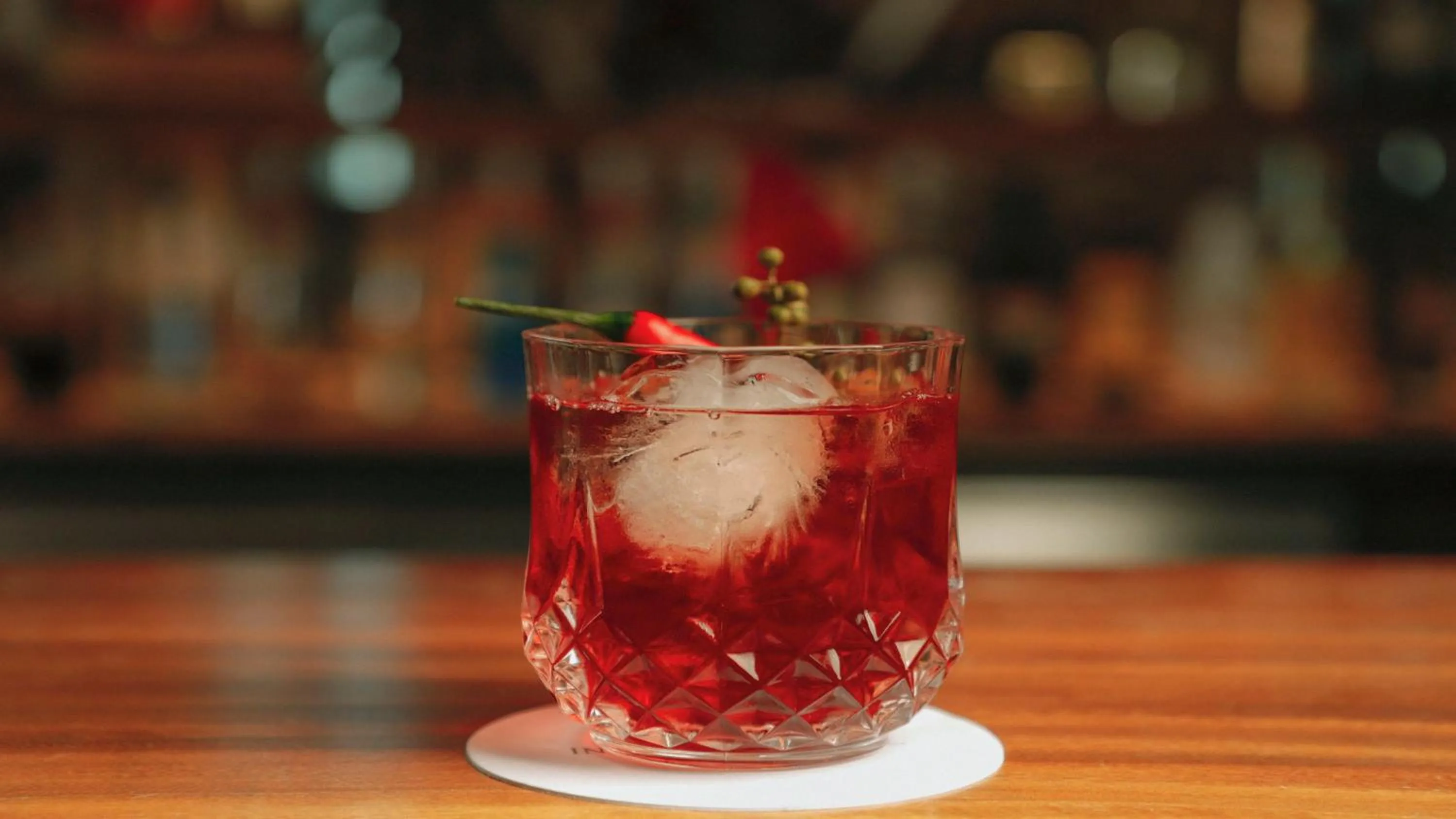 Lounge or bar in InterContinental Zhuhai by IHG