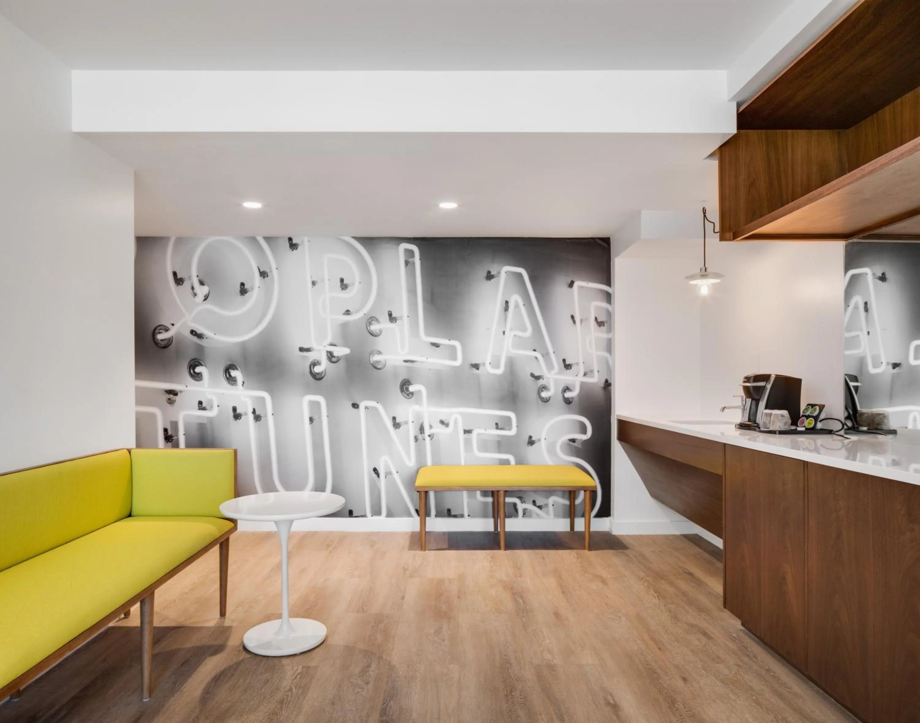 Photo of the whole room in Hotel Indigo - Memphis Downtown by IHG