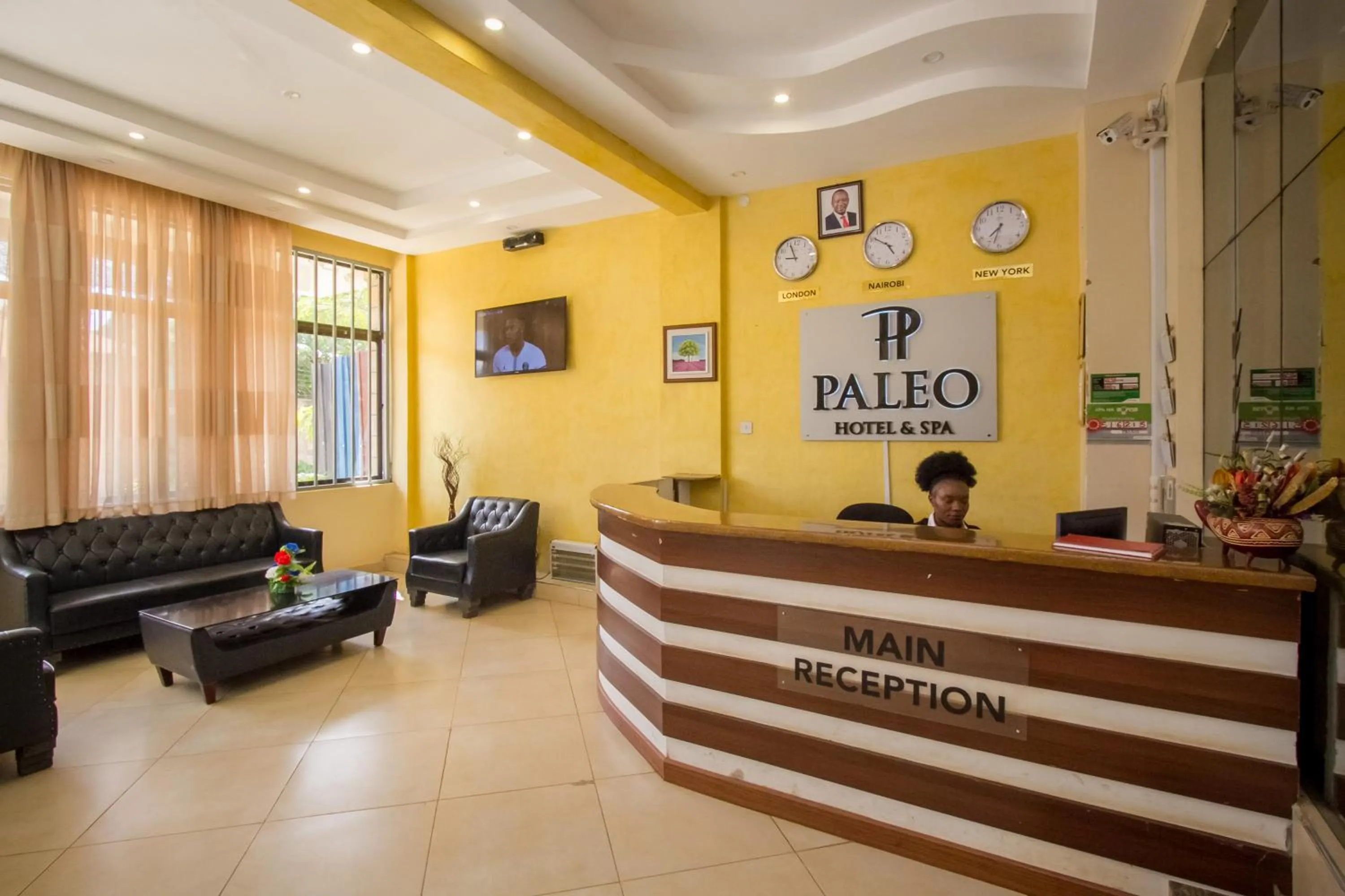 Staff, Lobby/Reception in Paleo Hotel and Spa