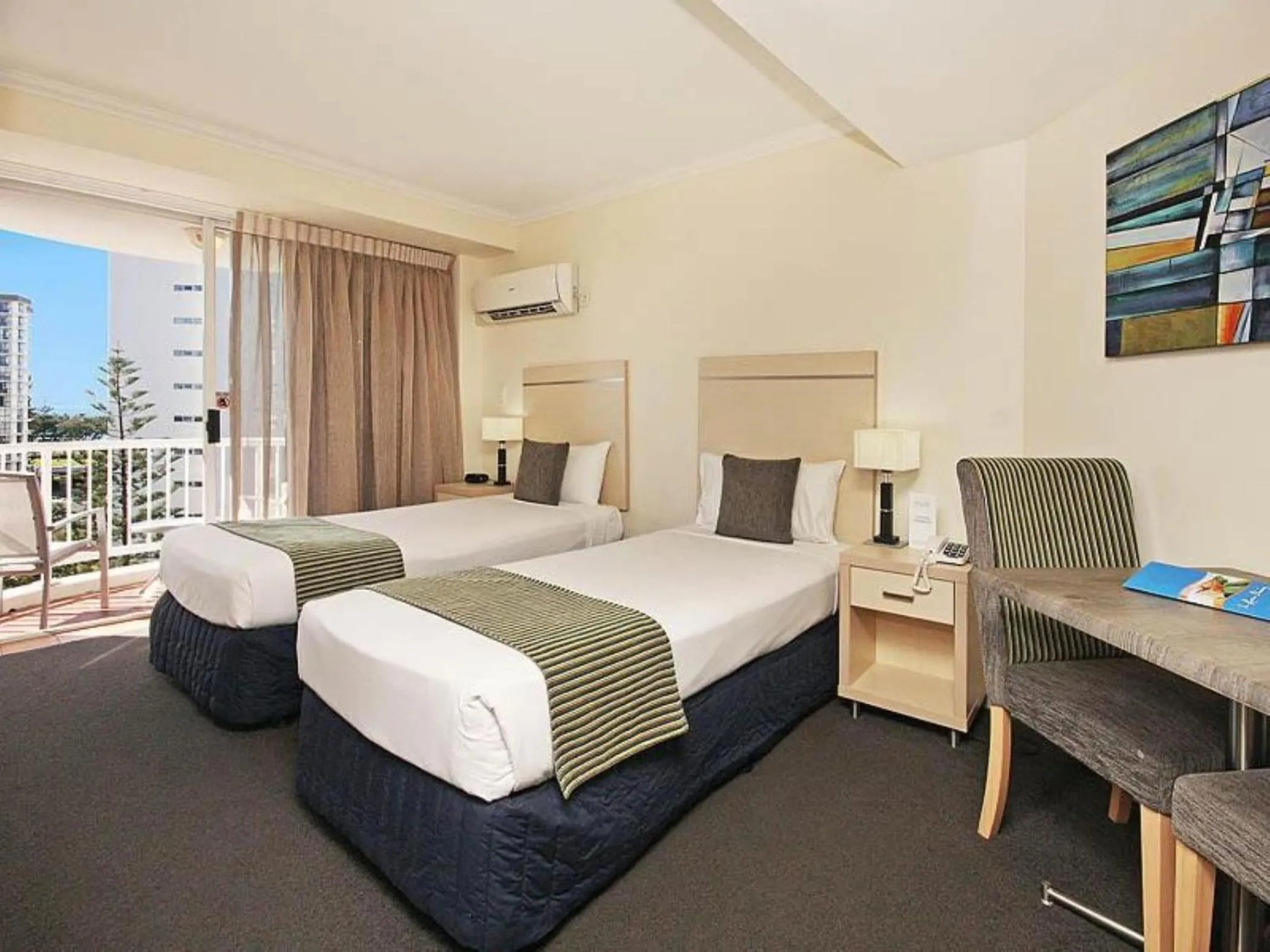 Bed in Sovereign on the Gold Coast