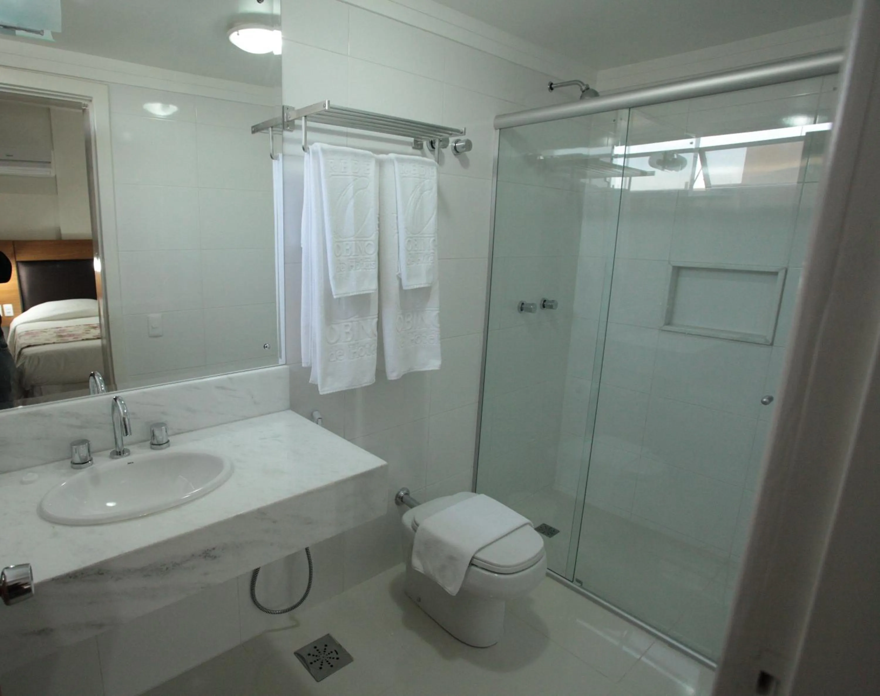 Bathroom in Itaimbé Palace Hotel