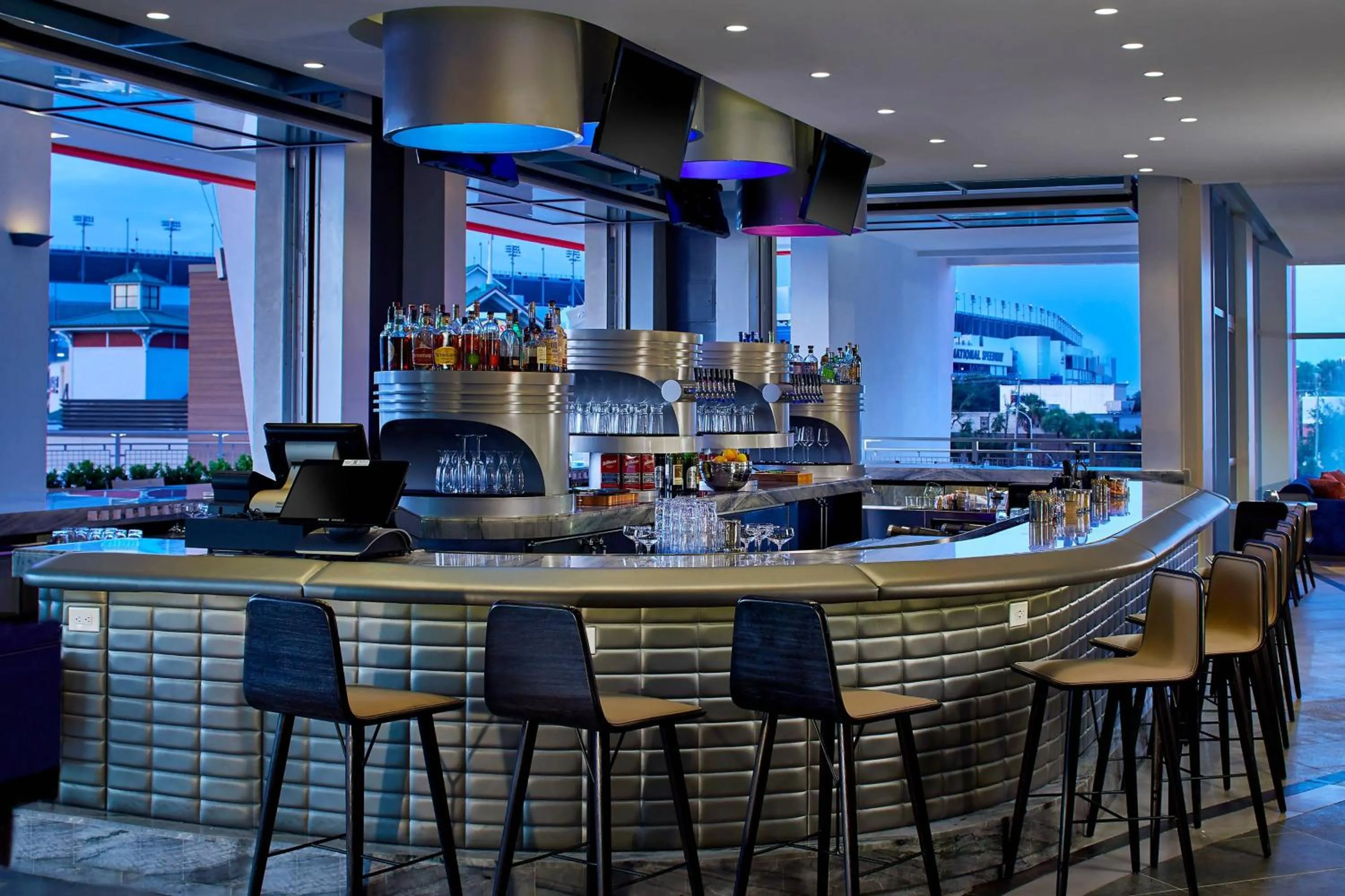 Restaurant/places to eat in The Daytona, Autograph Collection