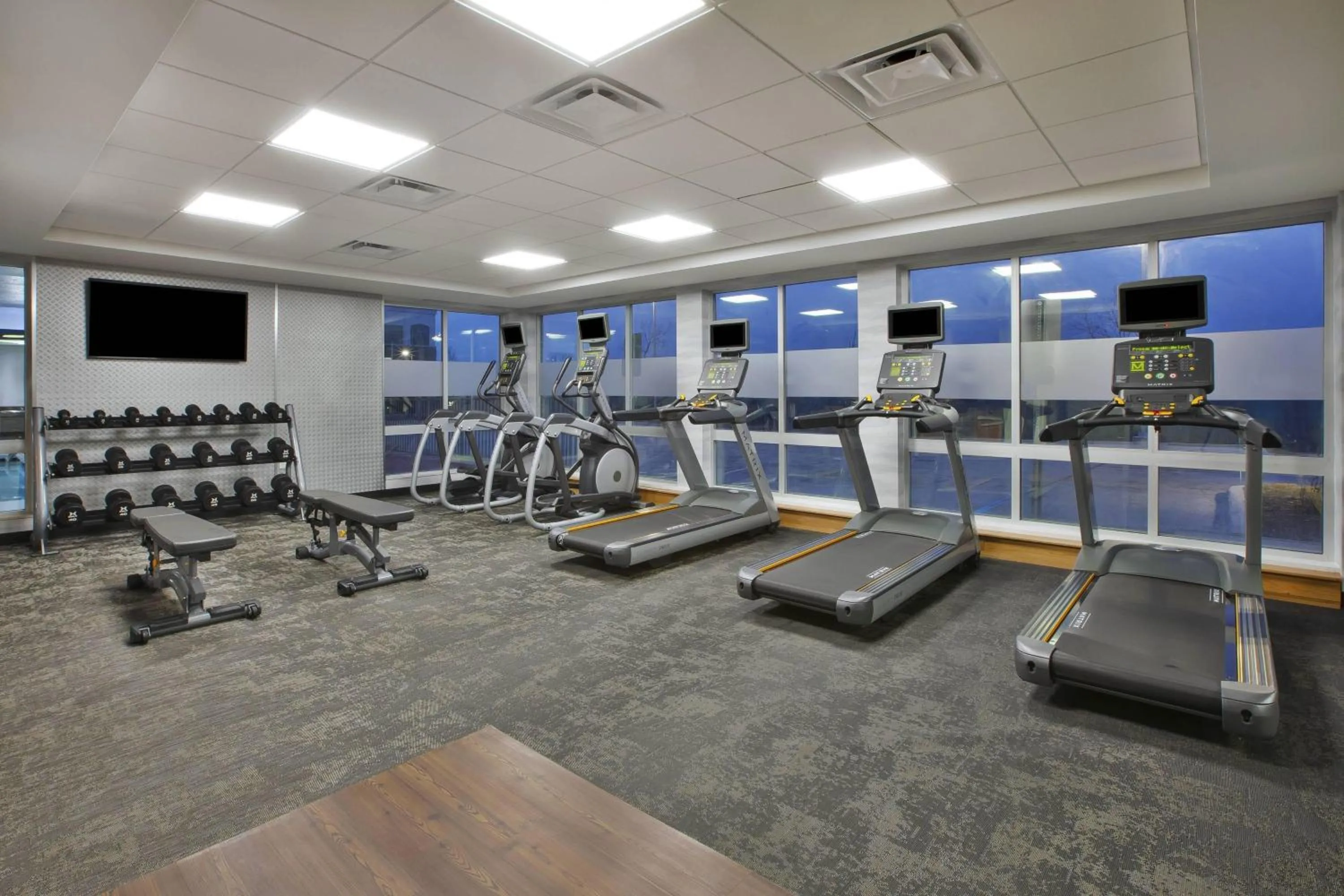 Fitness centre/facilities in Fairfield Inn & Suites by Marriott Flint Grand Blanc