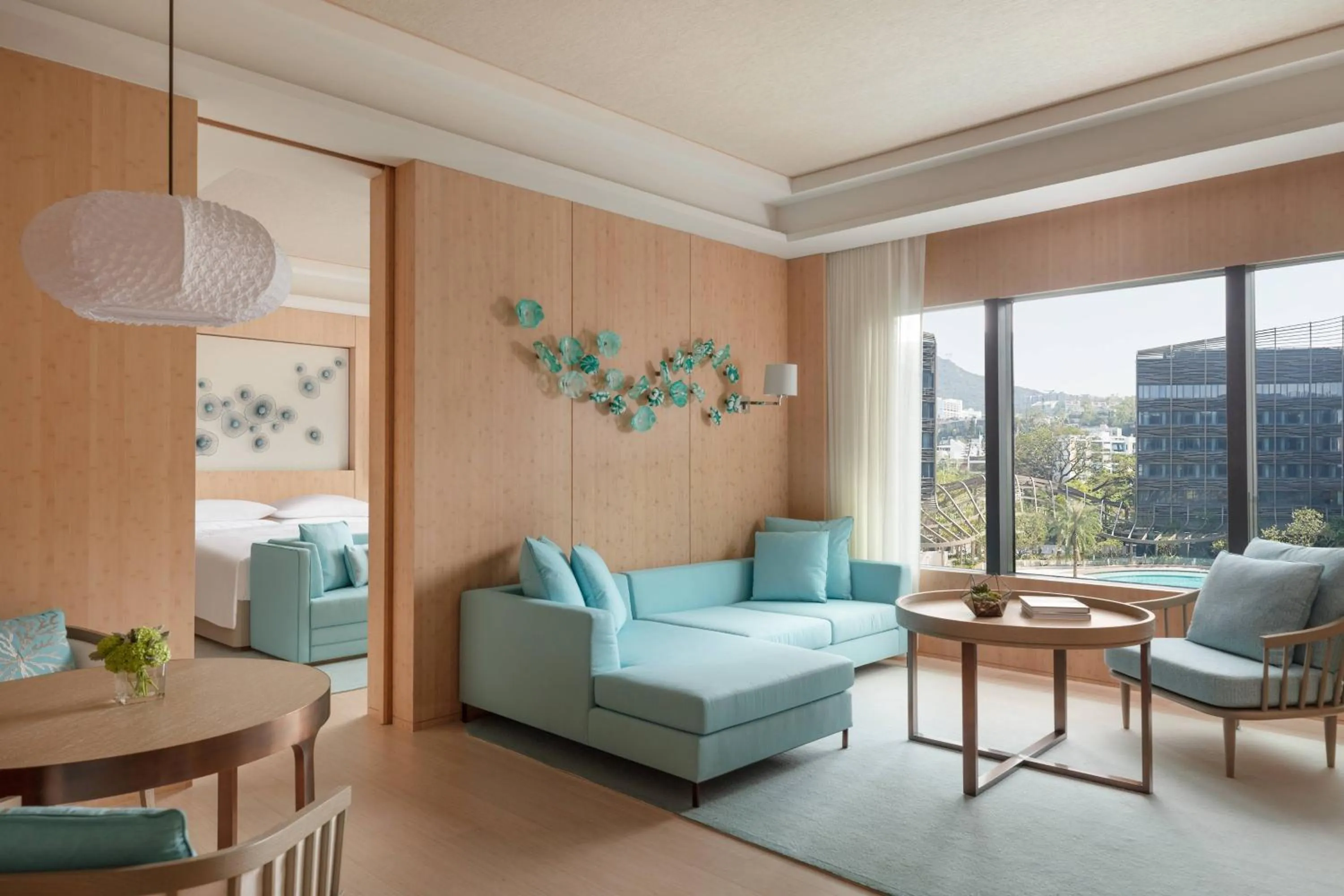 Bedroom in Hong Kong Ocean Park Marriott Hotel