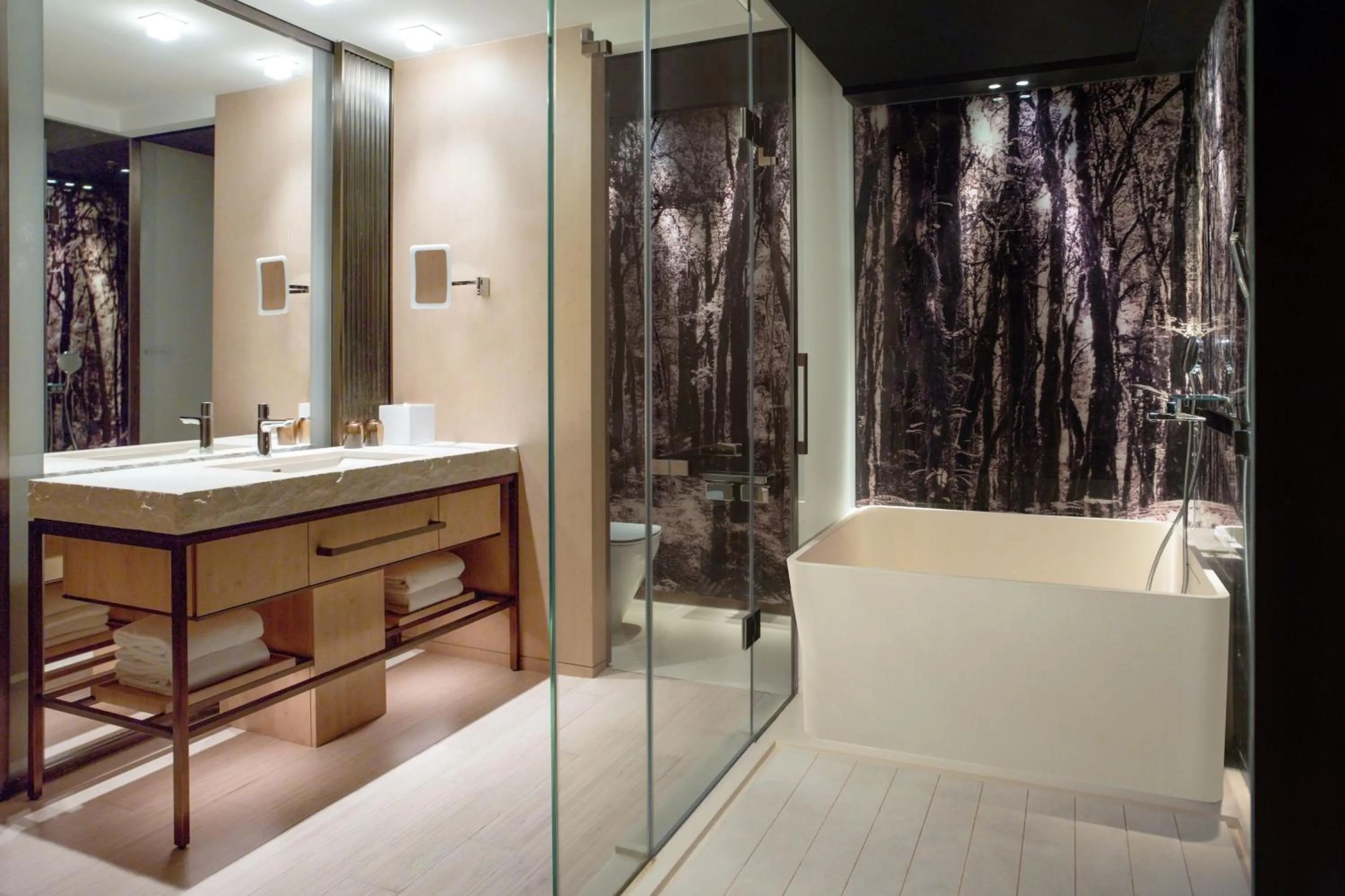 Bathroom in Hong Kong Ocean Park Marriott Hotel