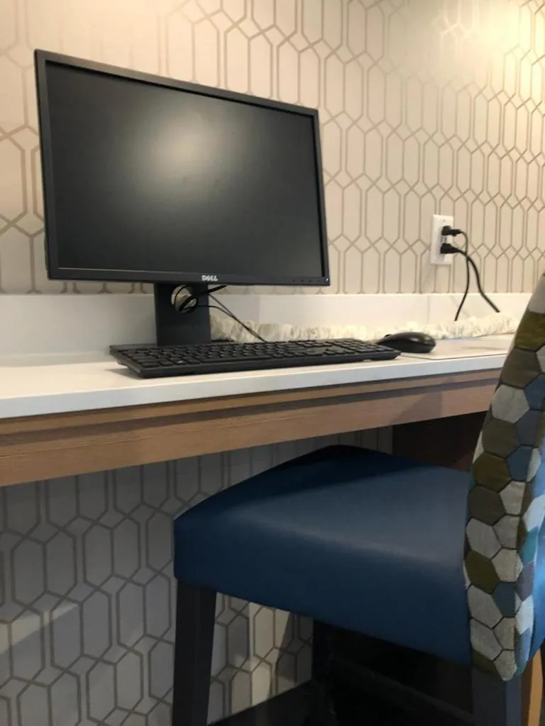 Business facilities in Microtel Inn & Suites by Wyndham Carlisle