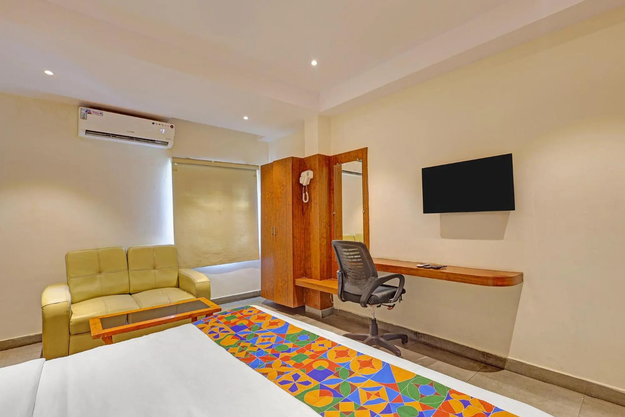 Bed in FabHotel Siddarth Grand
