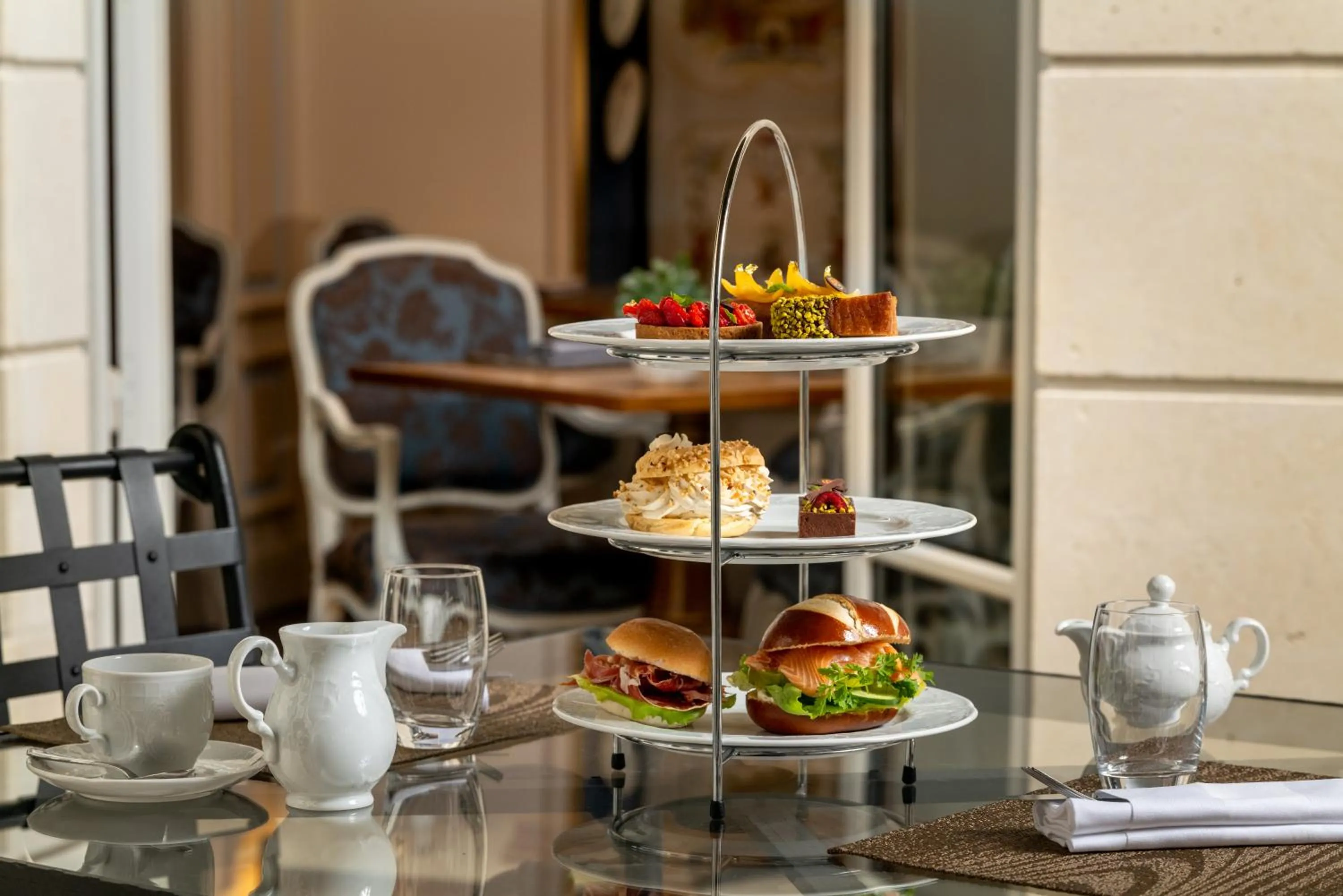 Lounge or bar in Auberge du Jeu de Paume