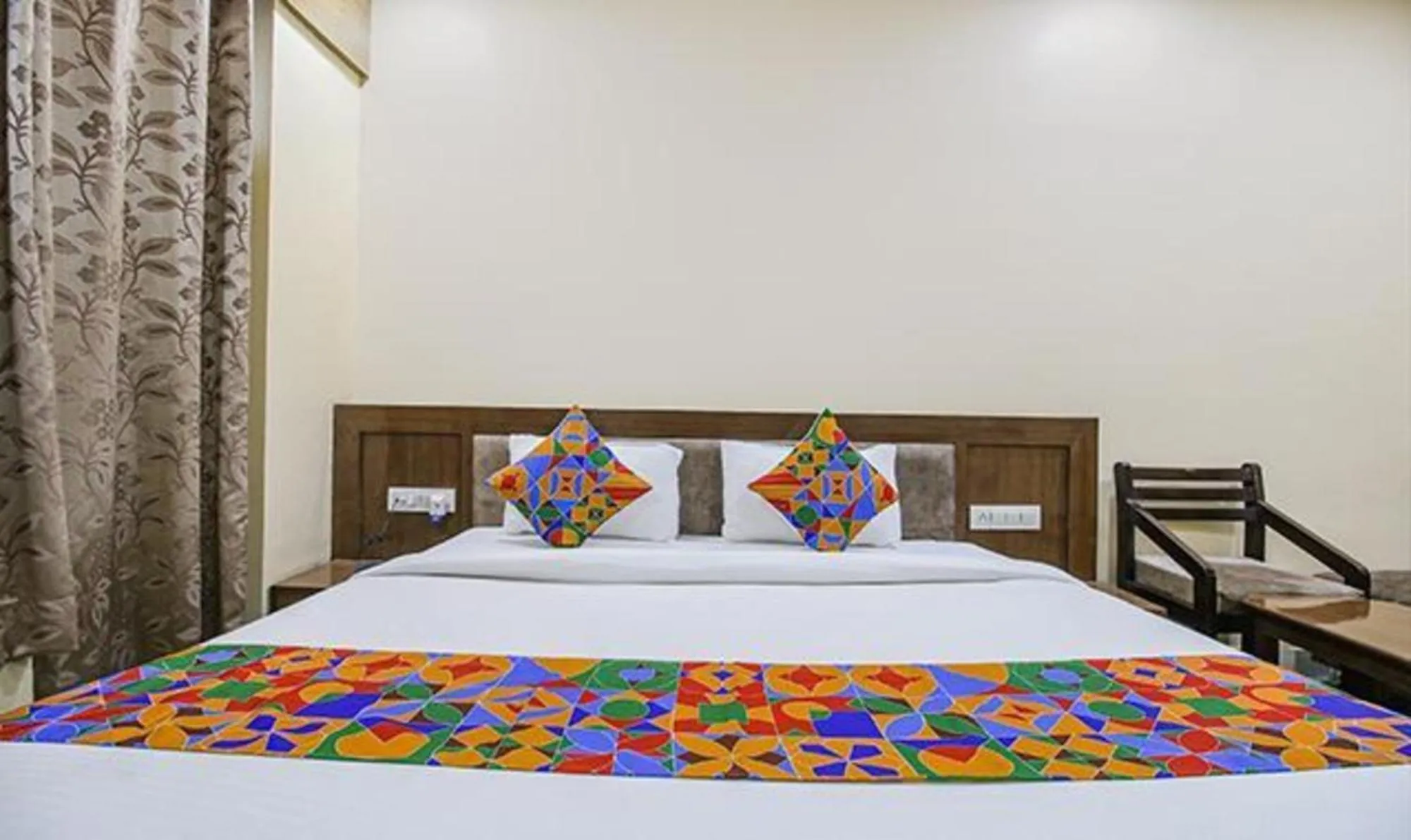 Bed in FabHotel Silver Inn I