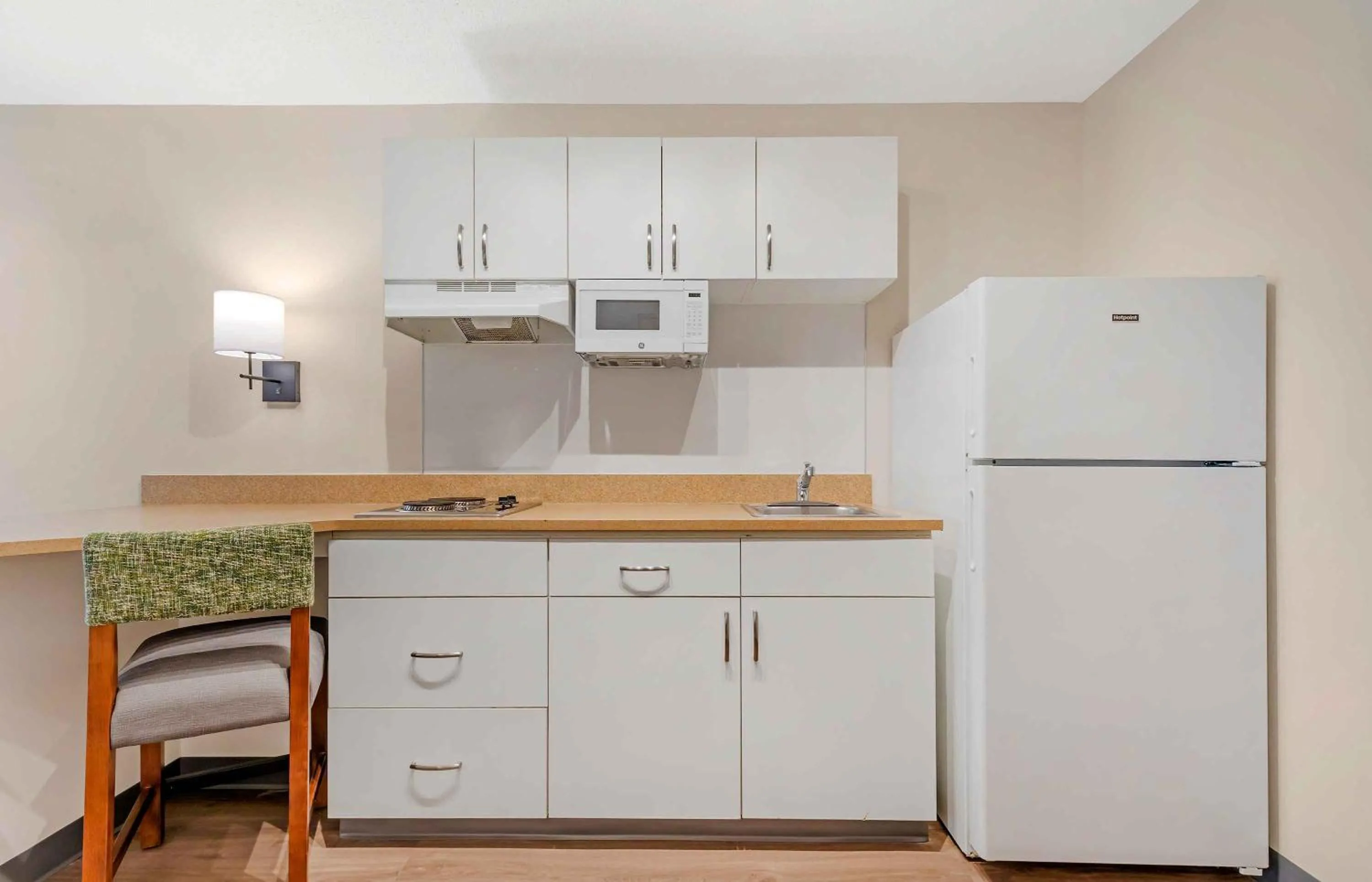 Kitchen or kitchenette in Extended Stay America Suites - Washington, DC - Tysons Corner