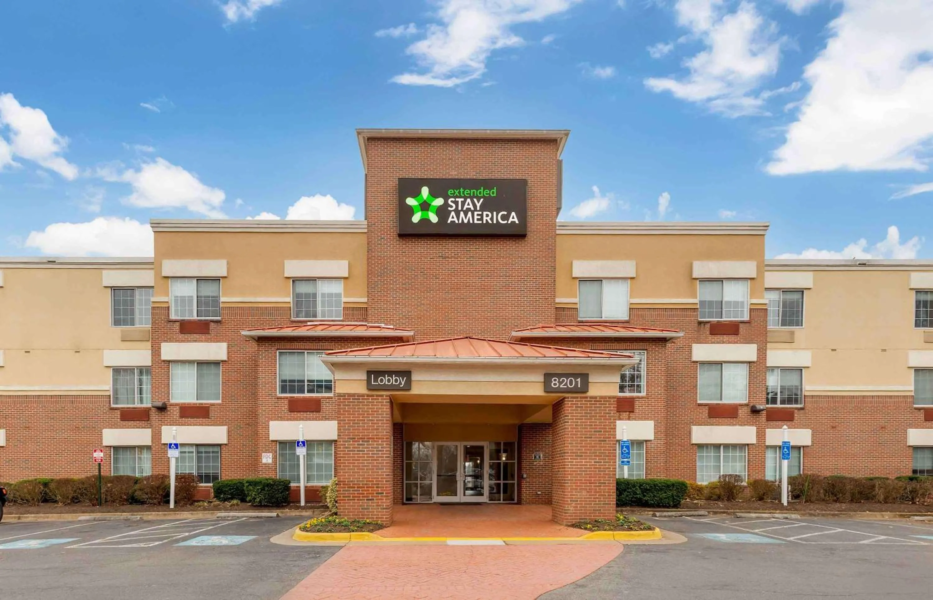 Property building in Extended Stay America Suites - Washington, DC - Tysons Corner