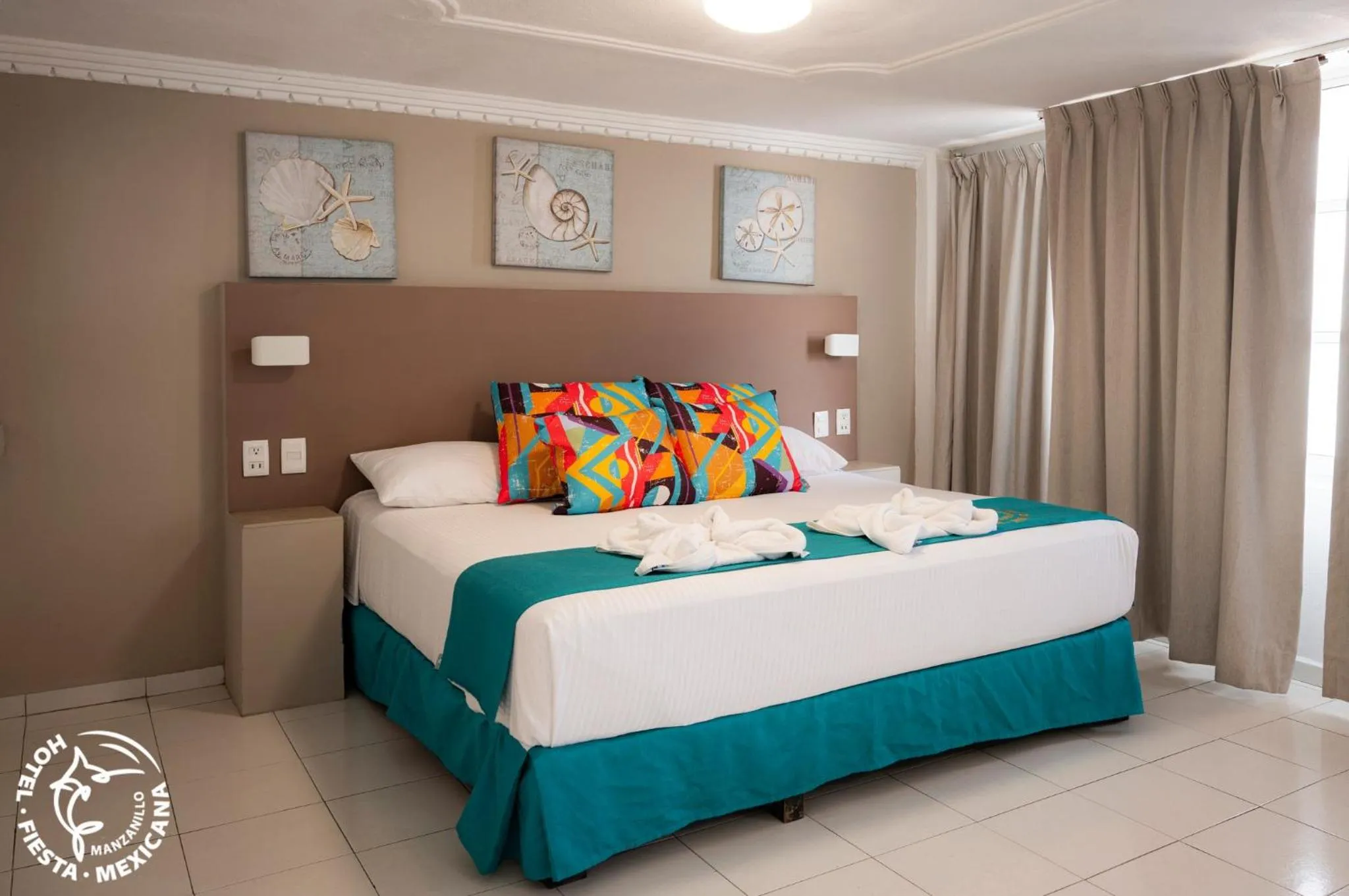 Photo of the whole room, Bed in Hotel Fiesta Mexicana