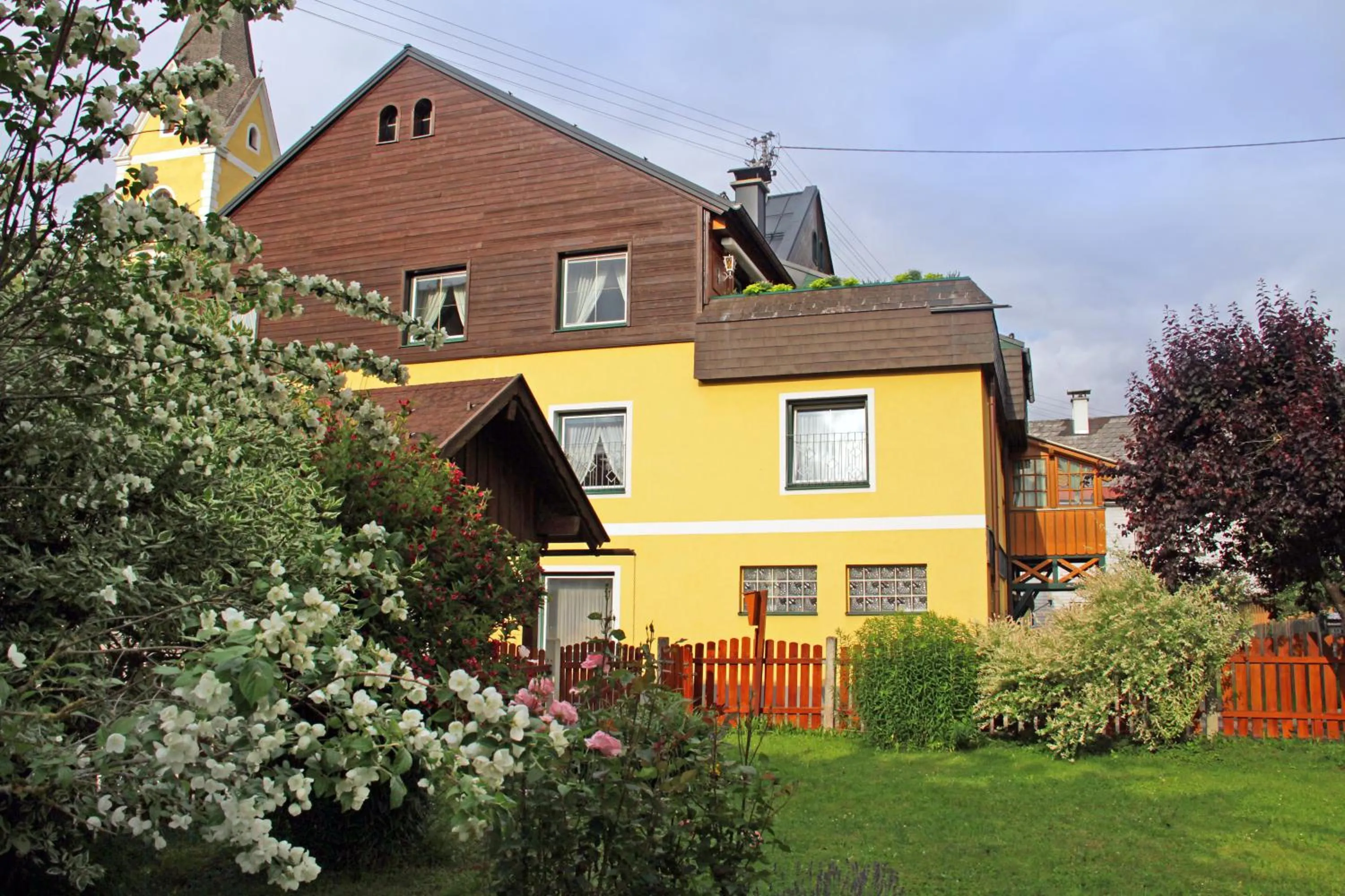 Property building in Appartements am Kurpark