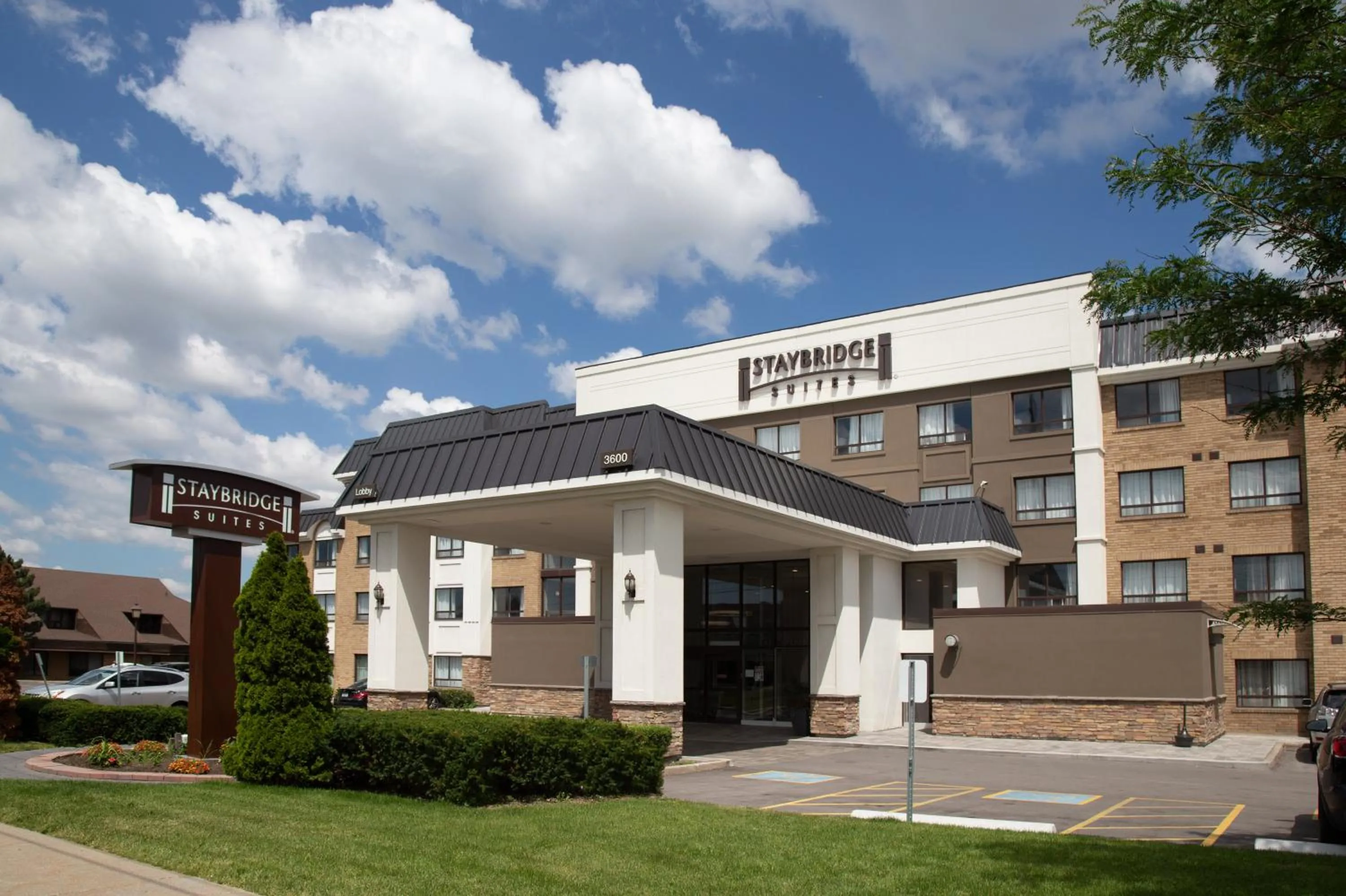 Property building in Staybridge Suites Toronto - Vaughan South by IHG