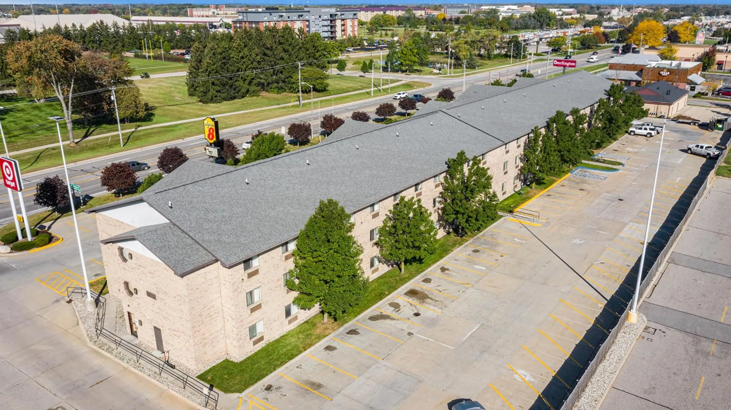 Property building in Super 8 by Wyndham Mt. Pleasant