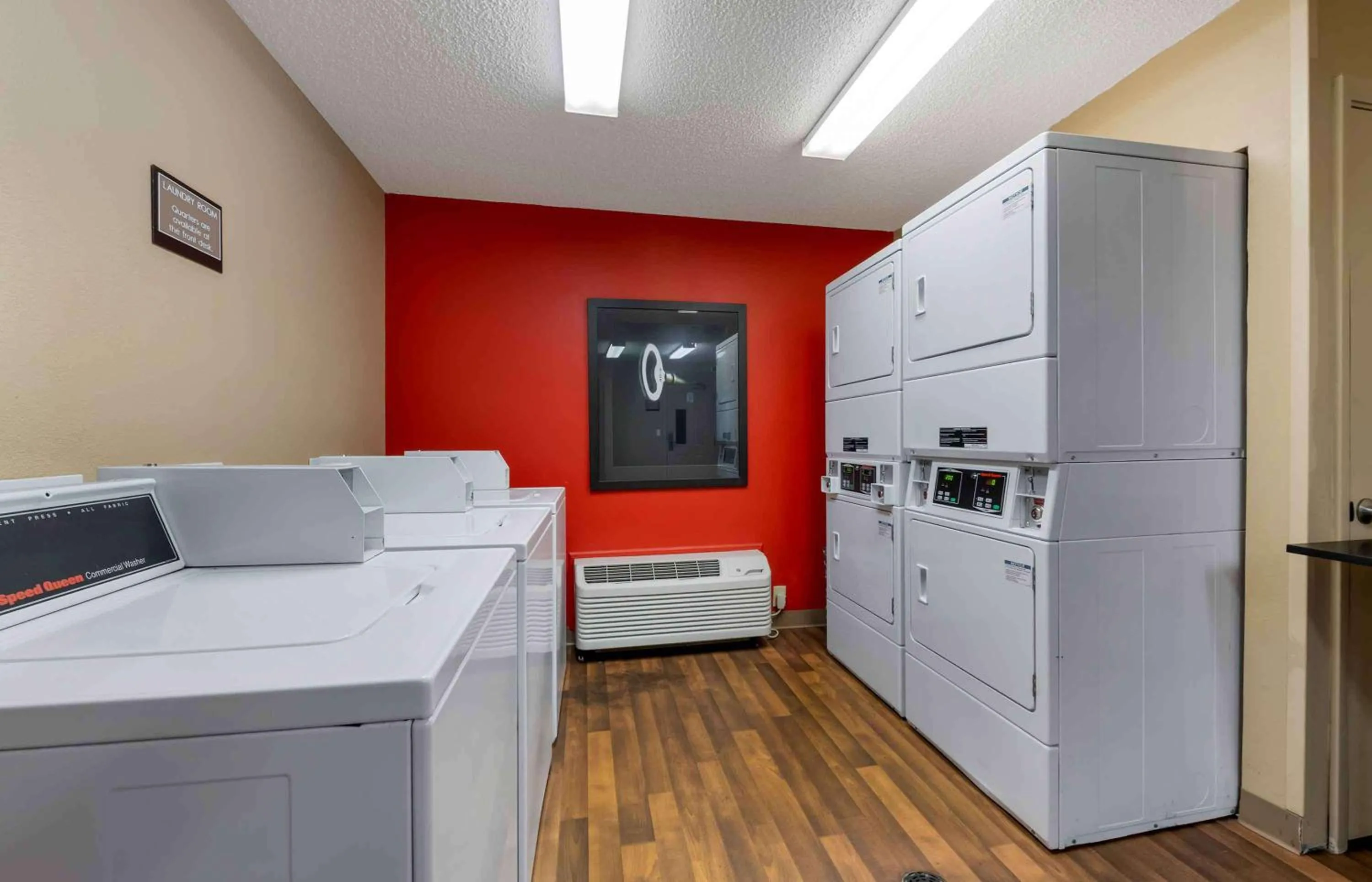 Property building in Extended Stay America Suites - Daytona Beach - International Speedway