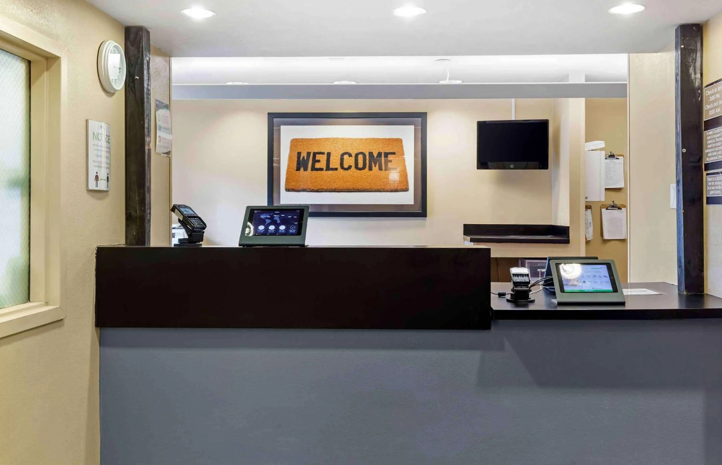 Lobby or reception in Extended Stay America Suites - Boston - Waltham - 32 4th Ave
