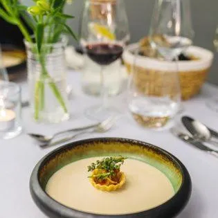 Restaurant/places to eat in No1 Bed&Breakfast Restauracja ŚNIADANIE I PARKING W CENIE!