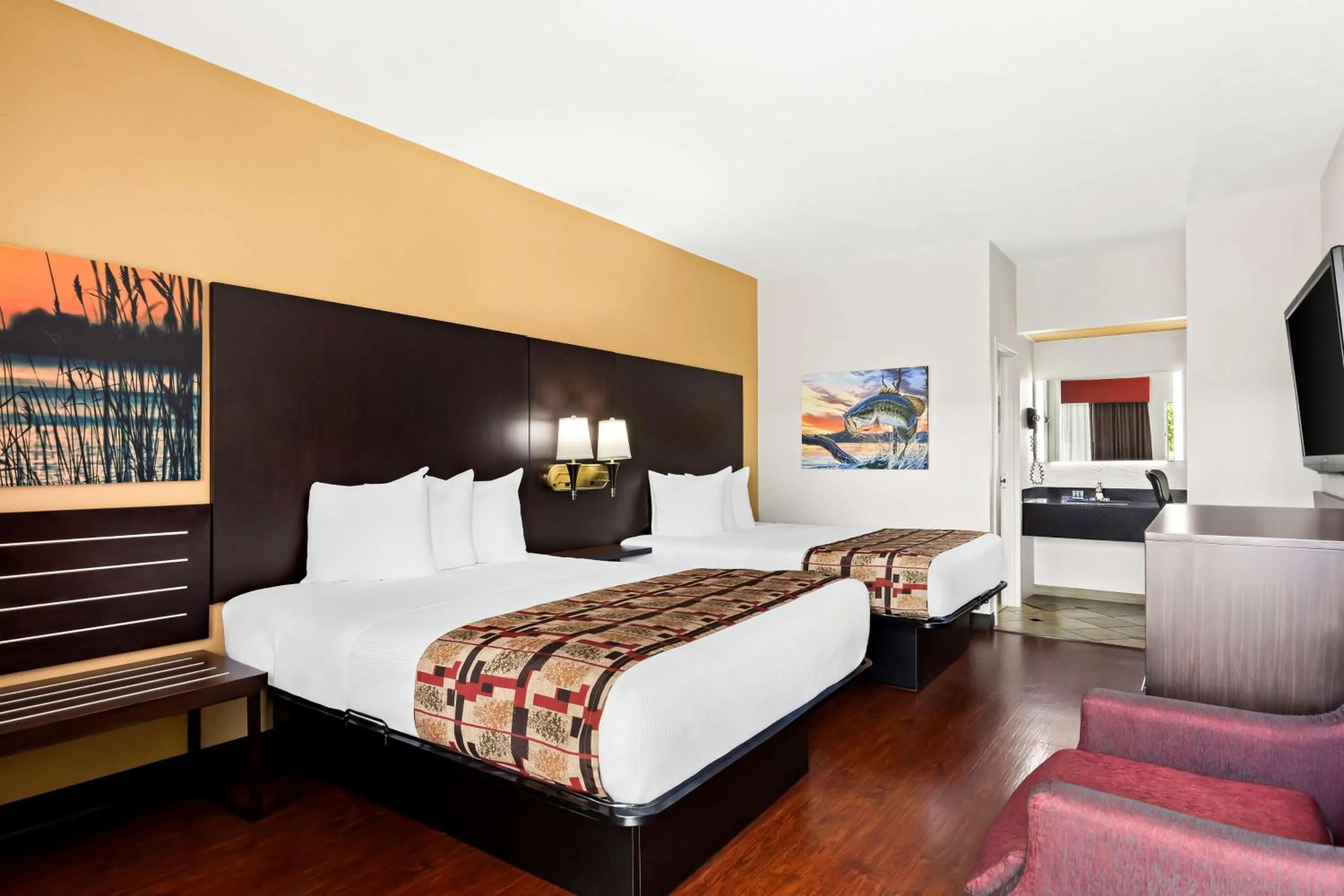 Bedroom, Bed in Best Western Lake Okeechobee