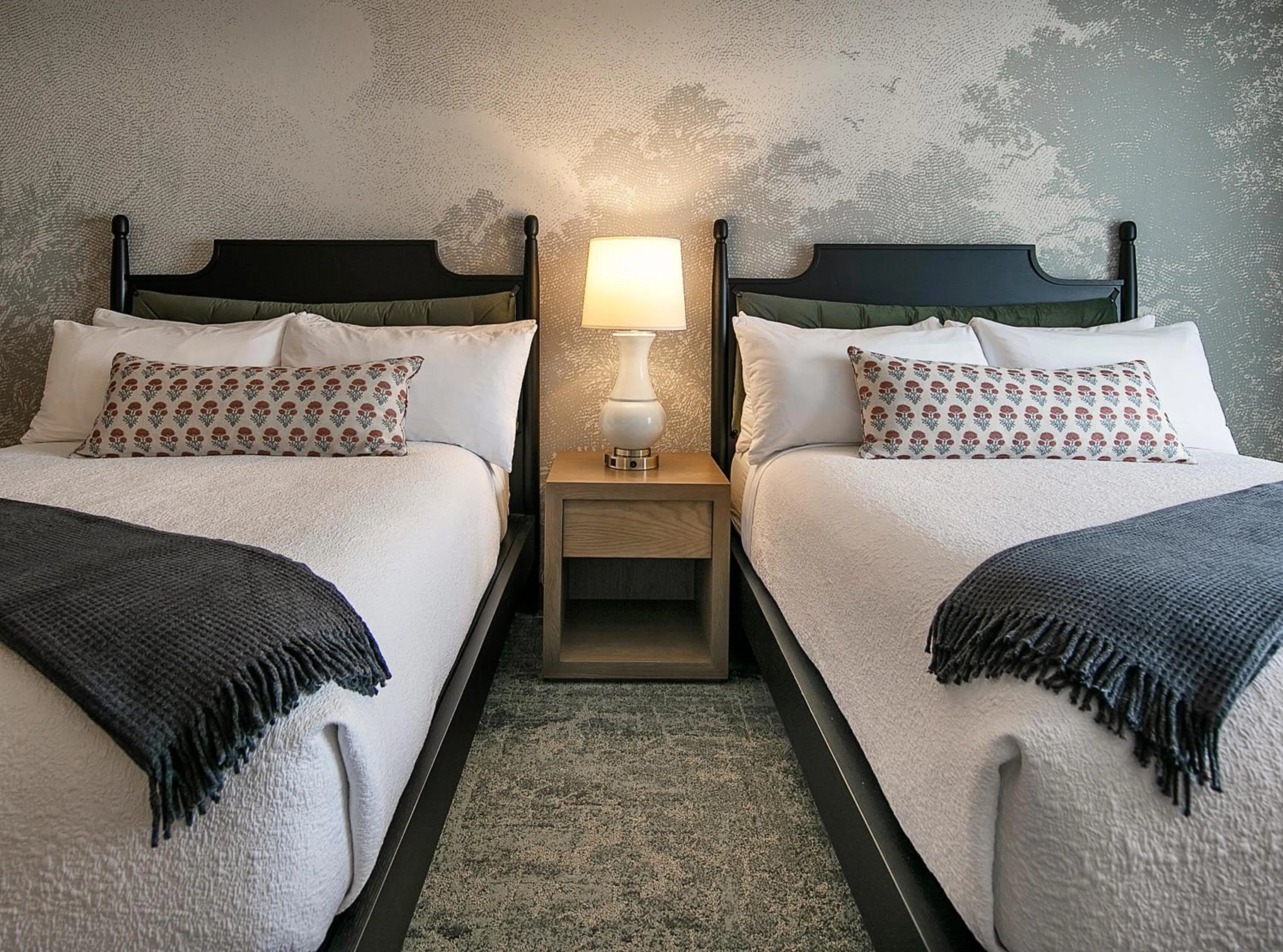 Decorative detail, Bed in Fireside Inn on Moonstone Beach